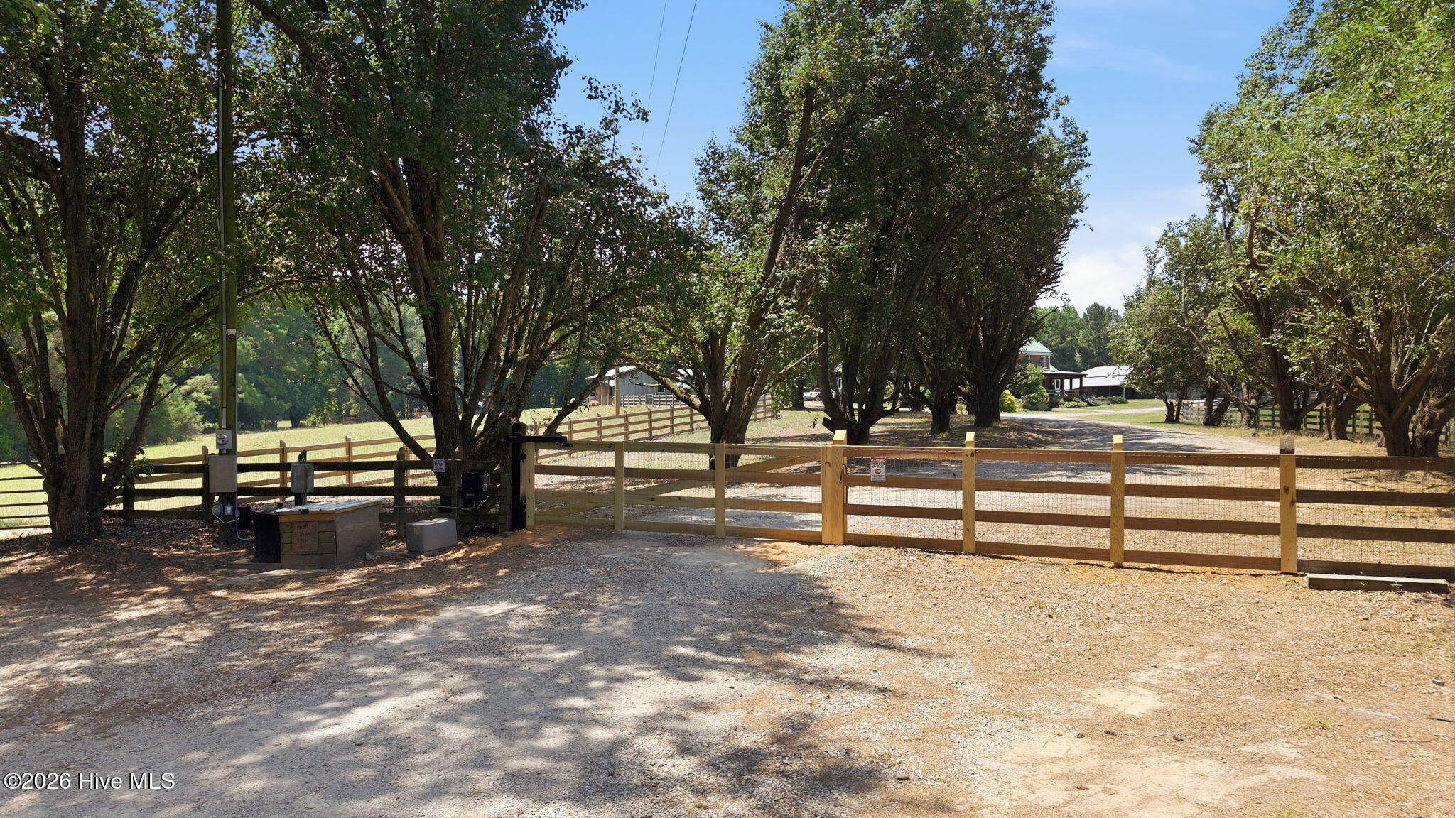 1527 W Castalia Road Property Photo 30