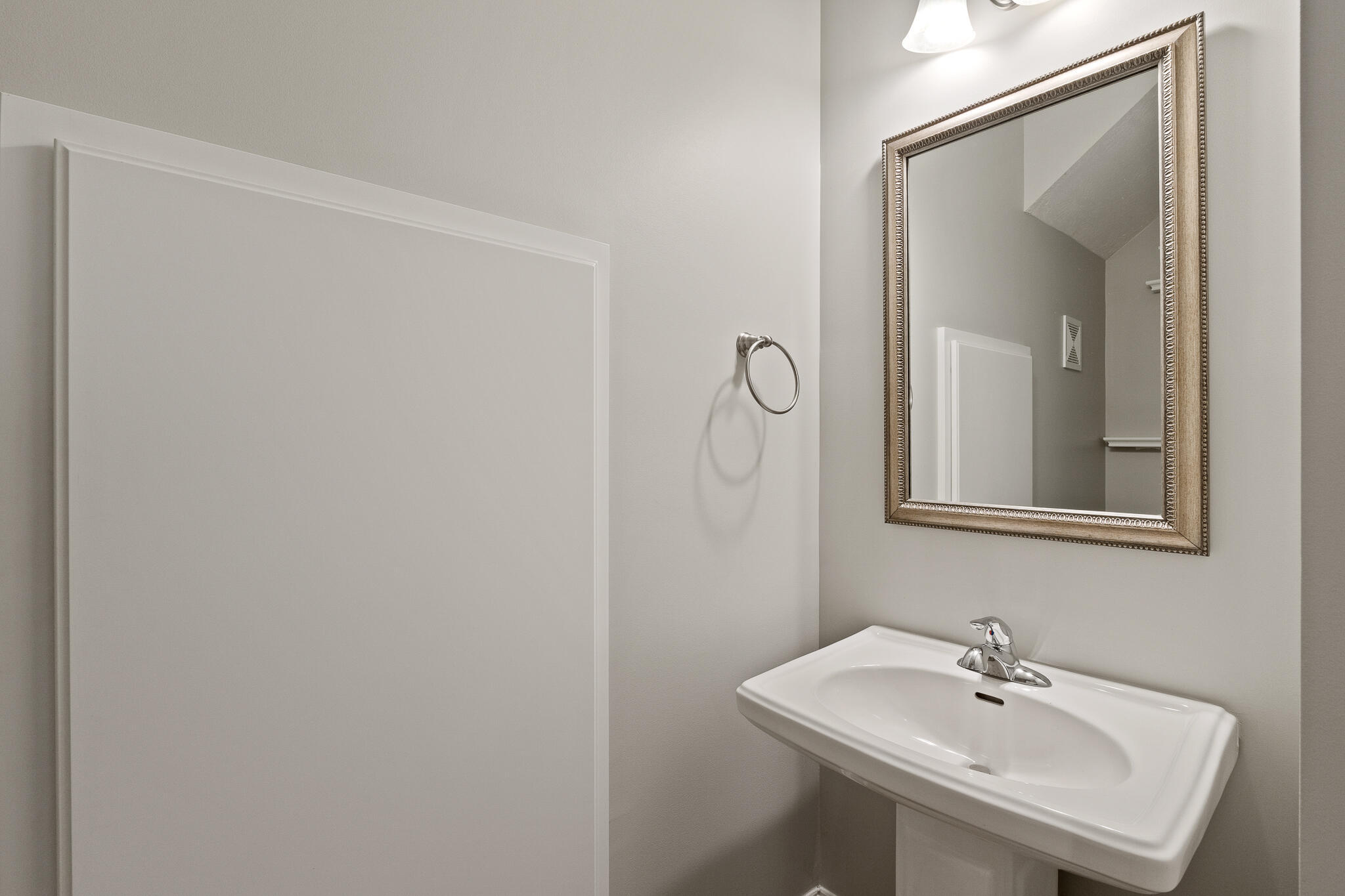 435 Brantley Cove Circle Property Photo 3