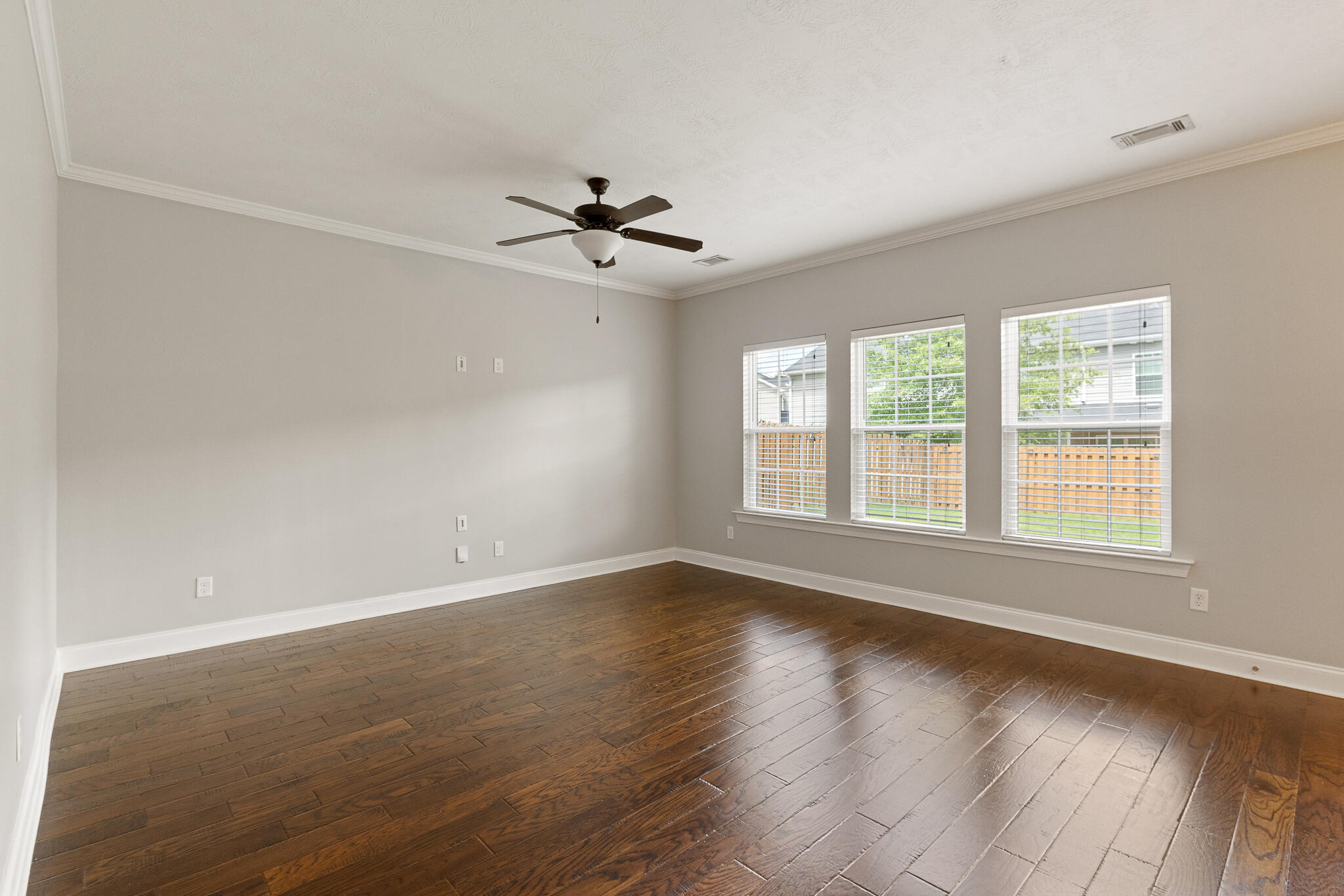 435 Brantley Cove Circle Property Photo 6
