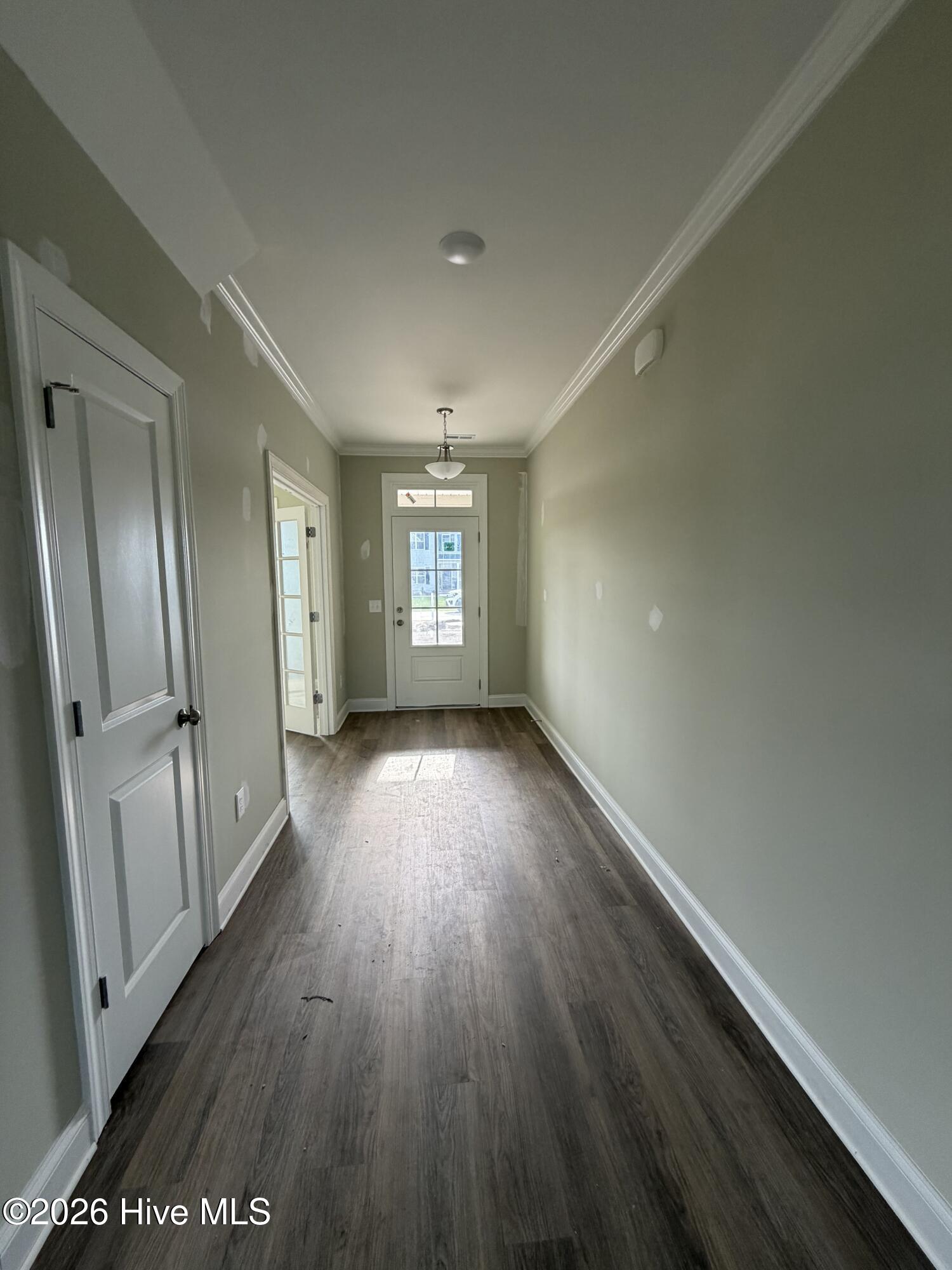 814 Tupelo Tree Drive Property Photo 3