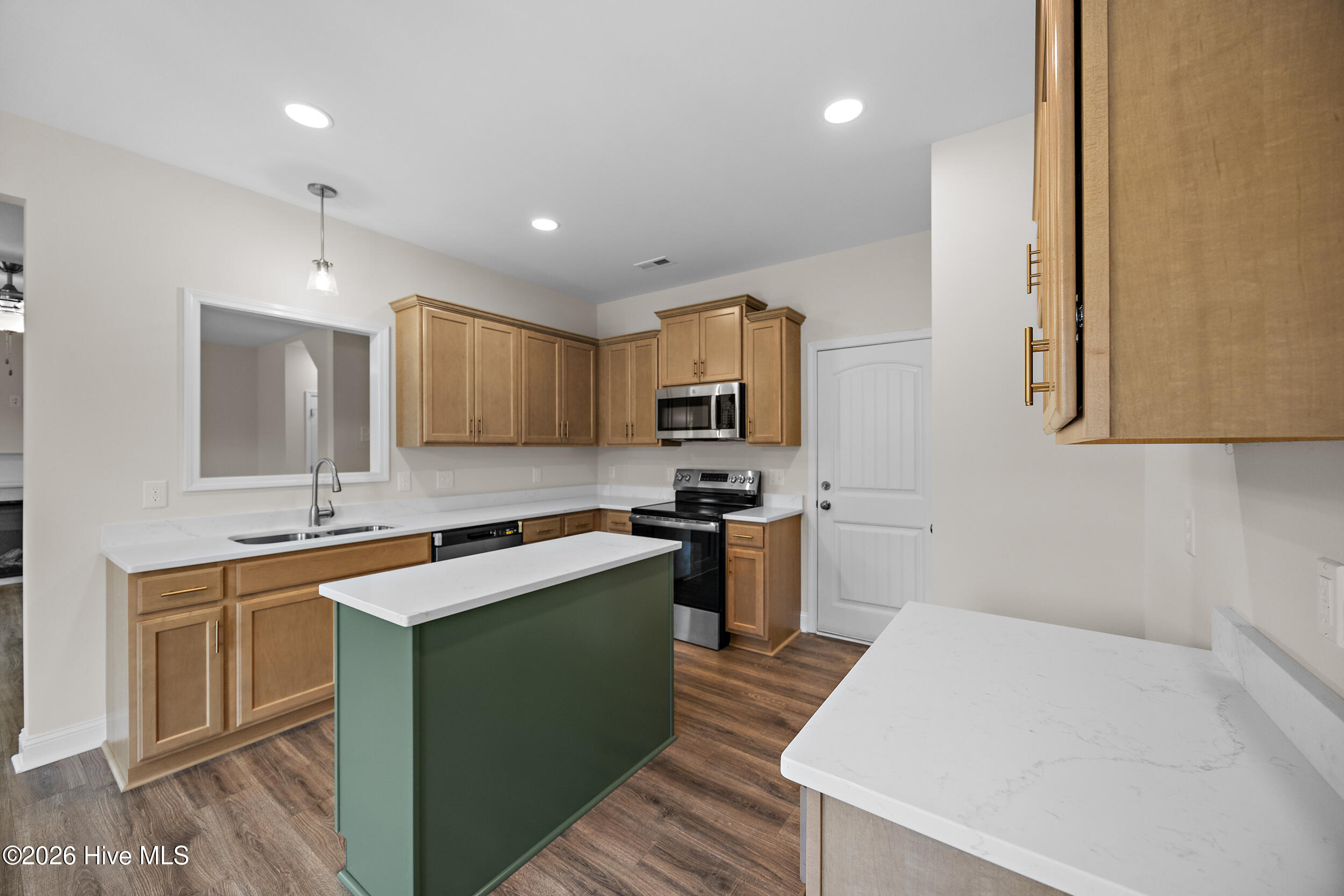 416 Fore Place Property Photo 15