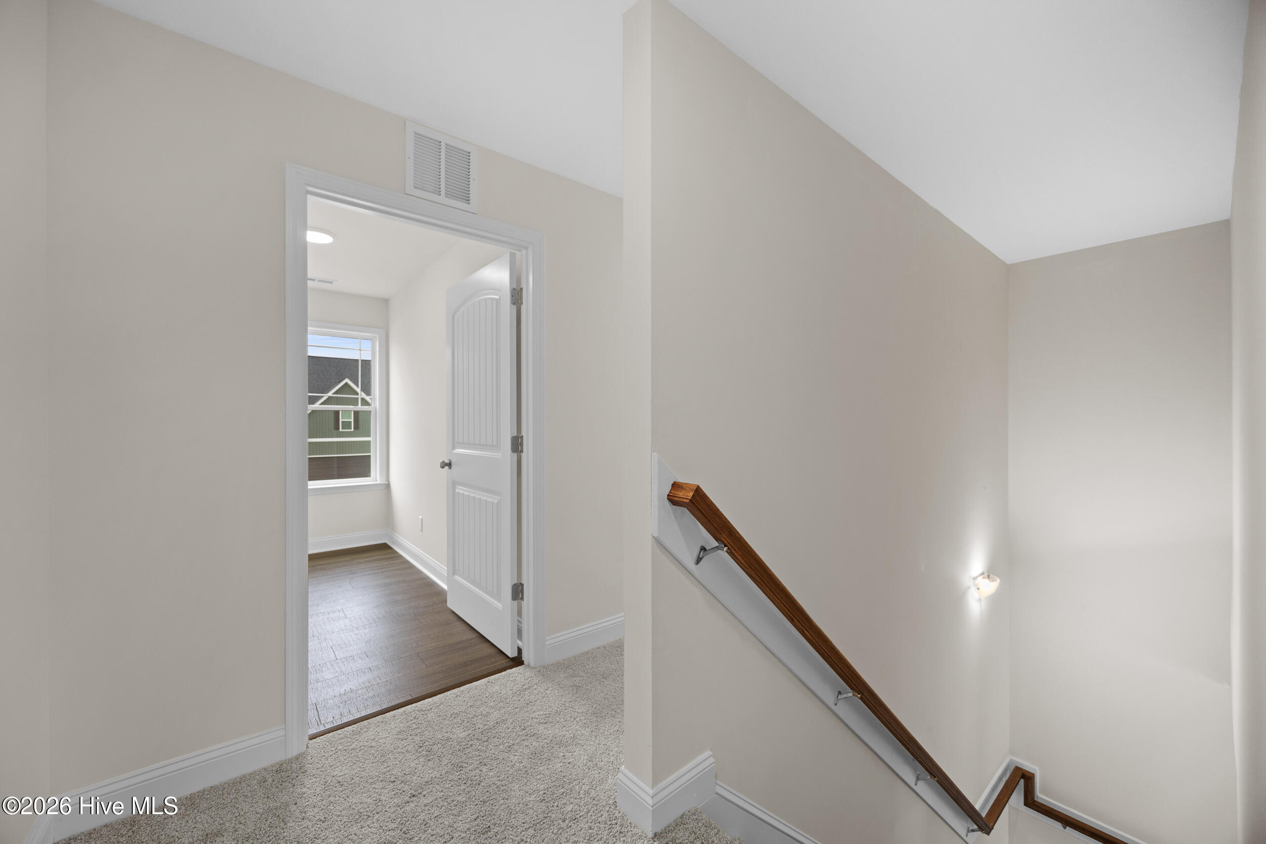 416 Fore Place Property Photo 18