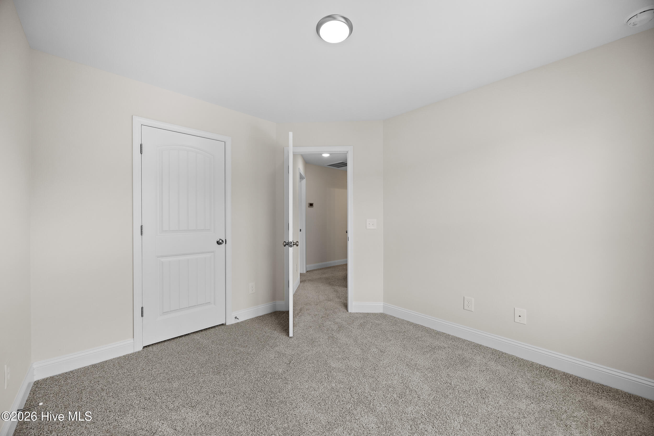 416 Fore Place Property Photo 27
