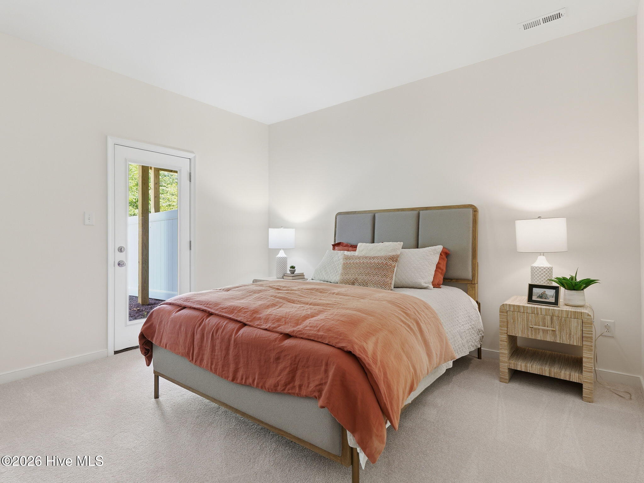 124 Storage Road Property Photo 2