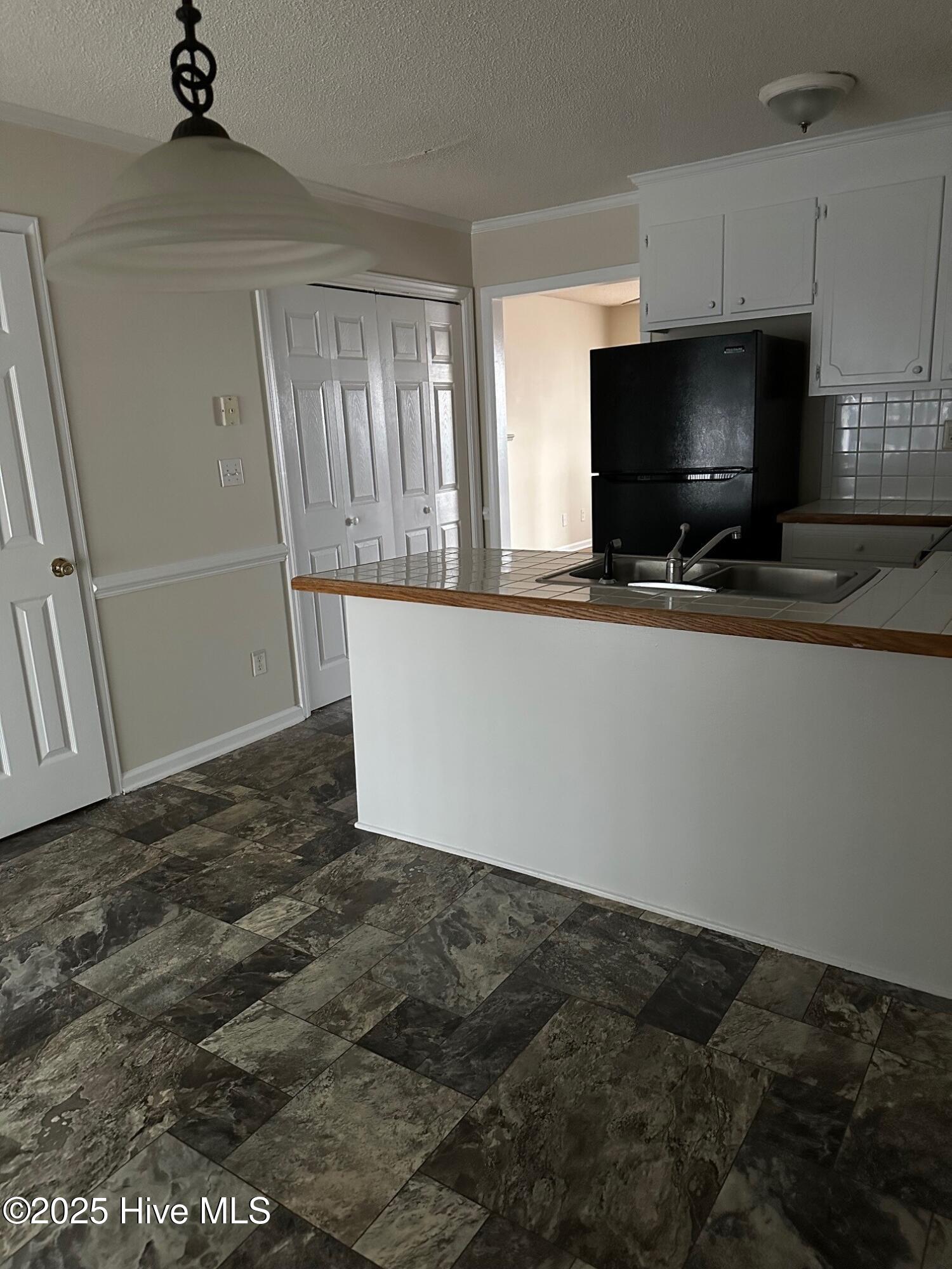 3827 Sterling Pointe Drive Tt1 Property Photo 4