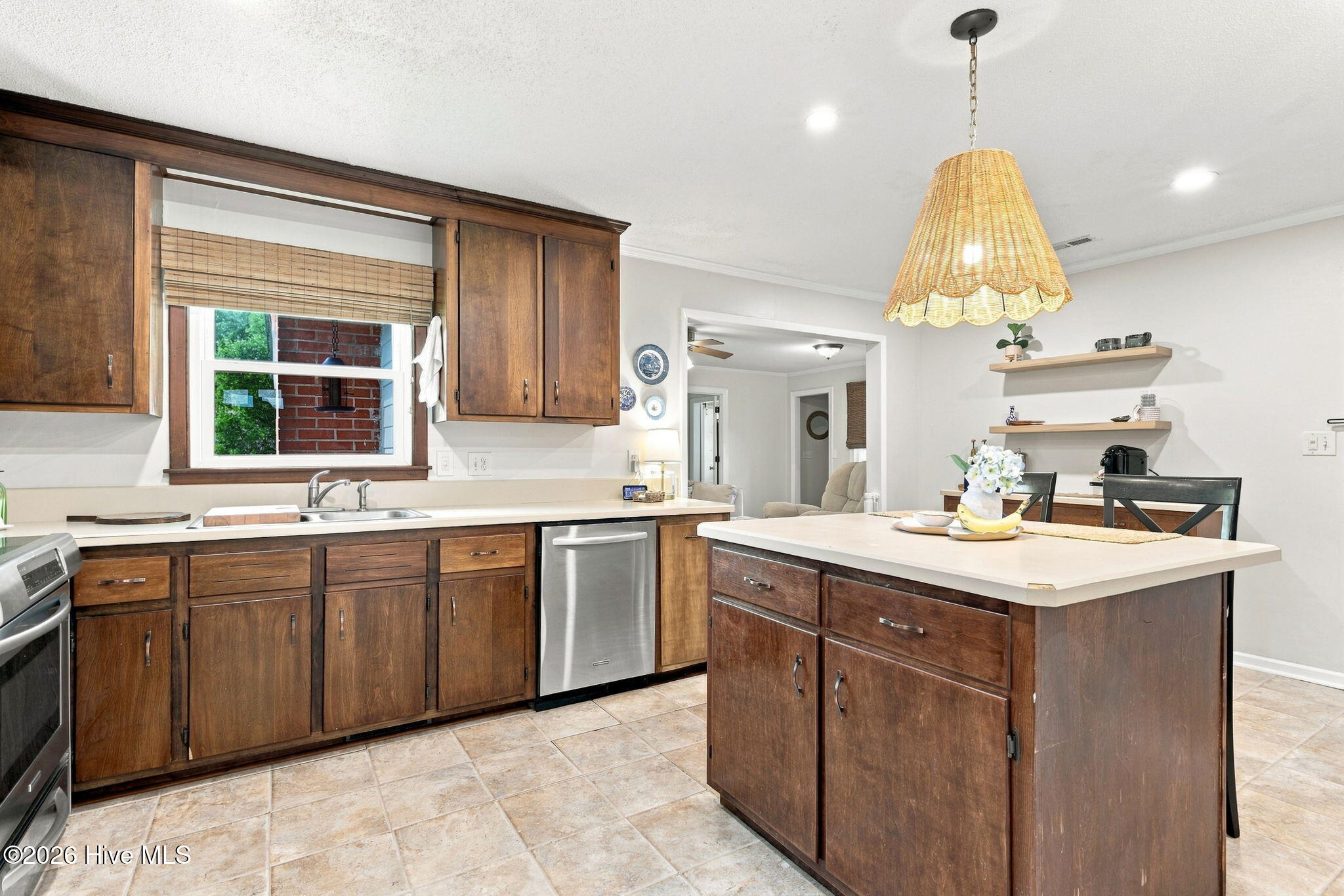 211 Vine Street Property Photo 17