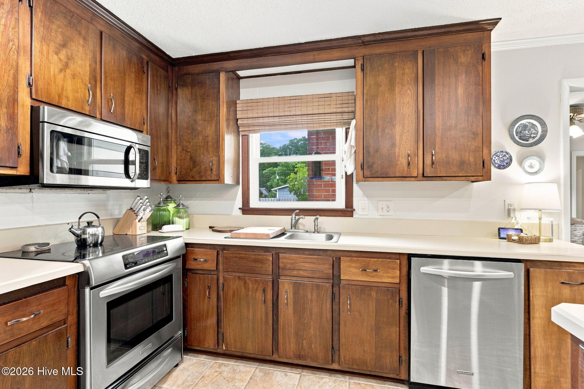 211 Vine Street Property Photo 18