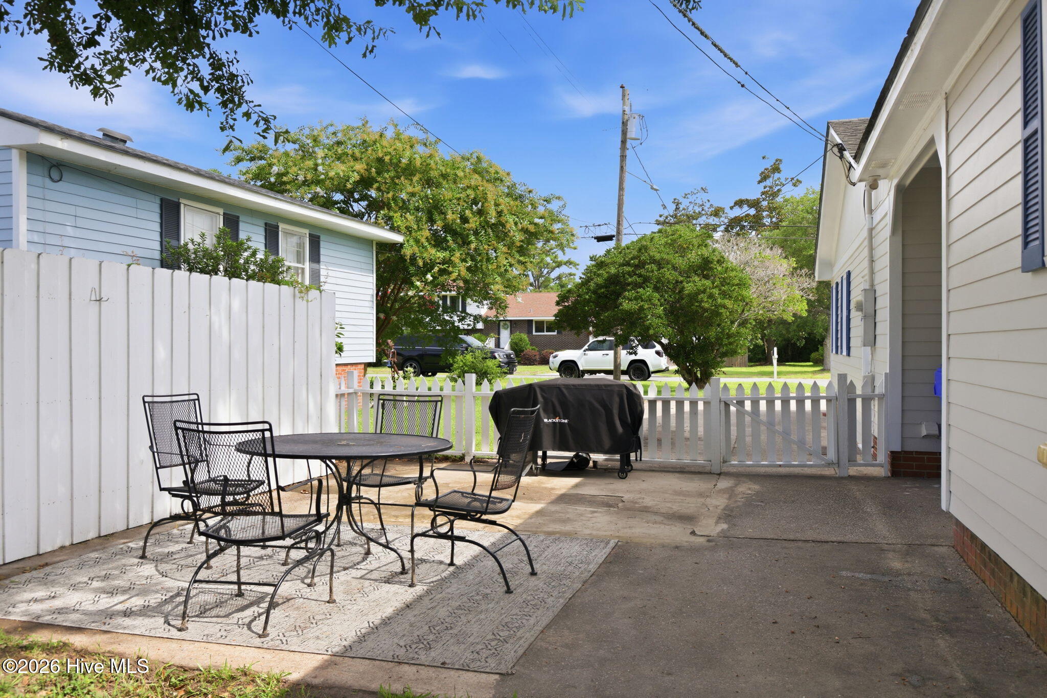211 Vine Street Property Photo 33