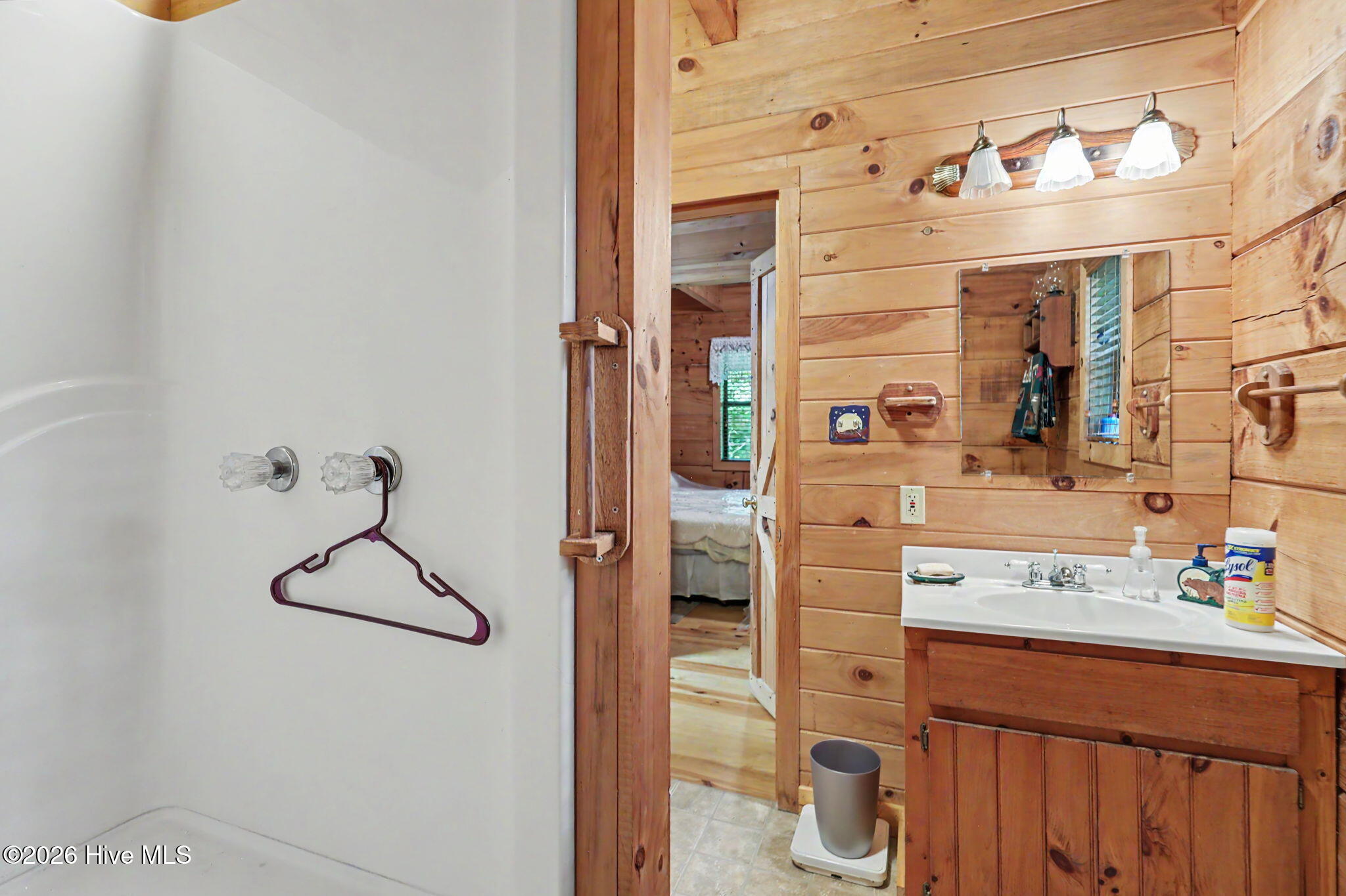 185 Falling Waters Lane Property Photo 19