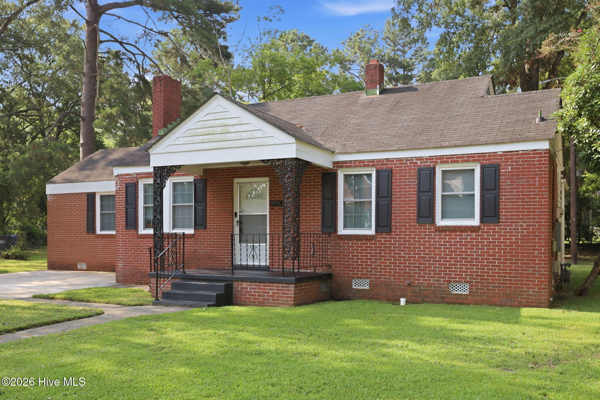 937 Redgate Avenue Property Photo 29