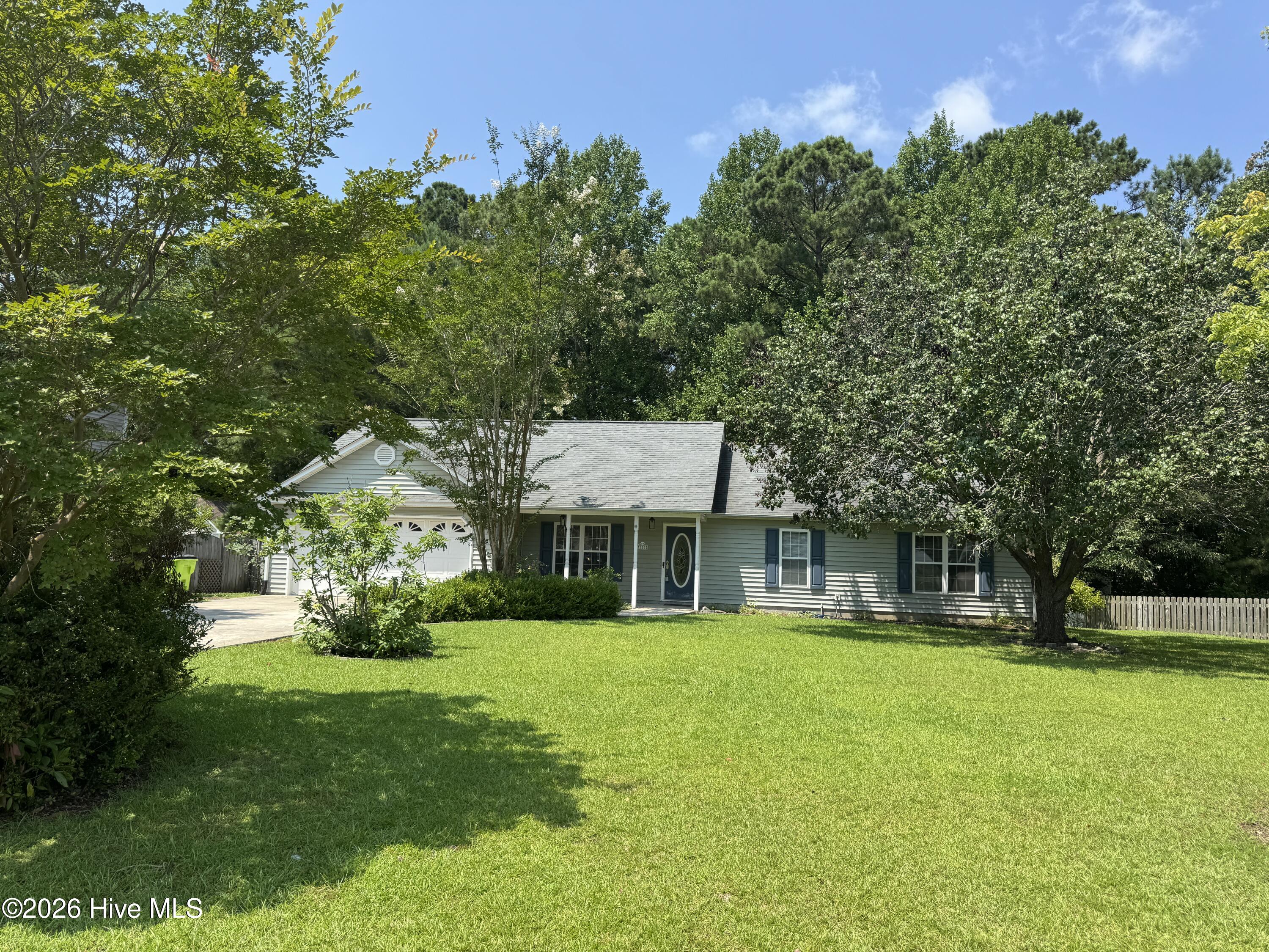 105 Farina Drive Property Photo 3