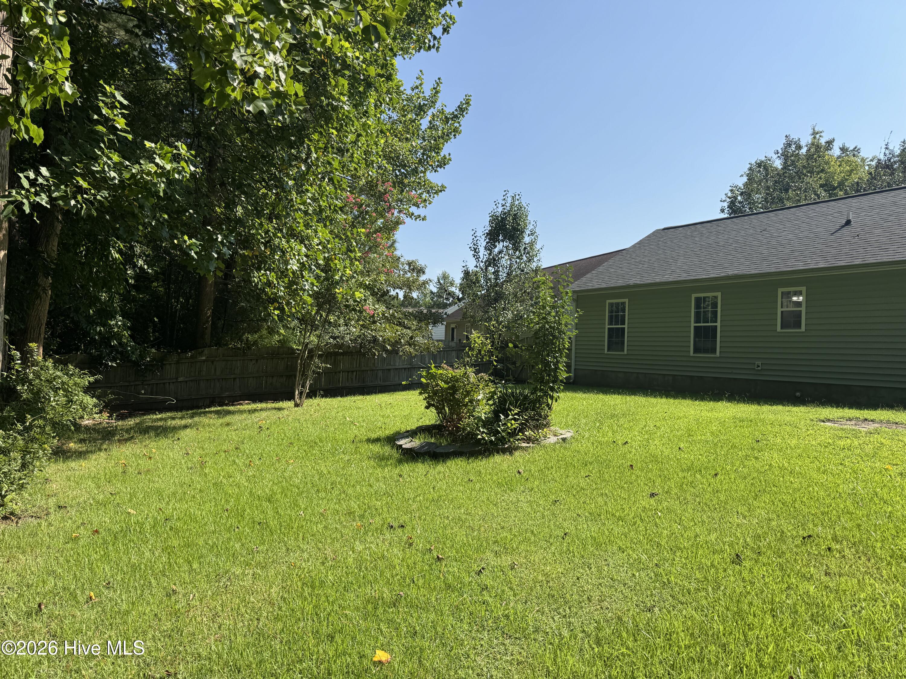 105 Farina Drive Property Photo 21