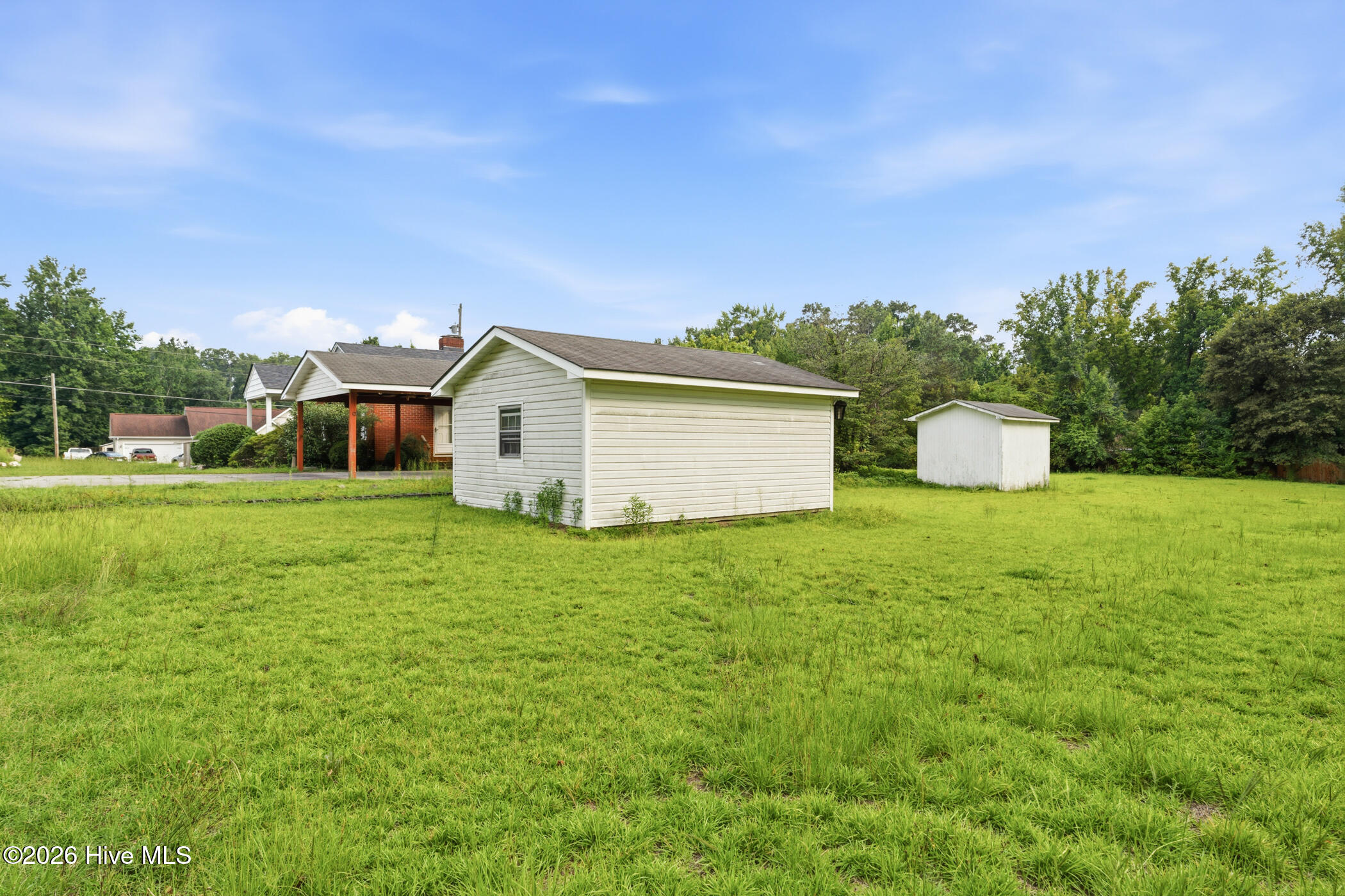1115 Richmond Road Property Photo 4