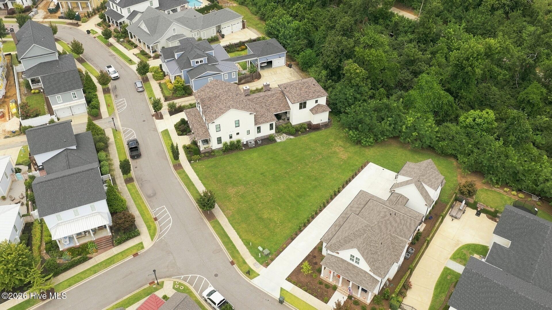 644 Railroad Avenue Property Photo 2