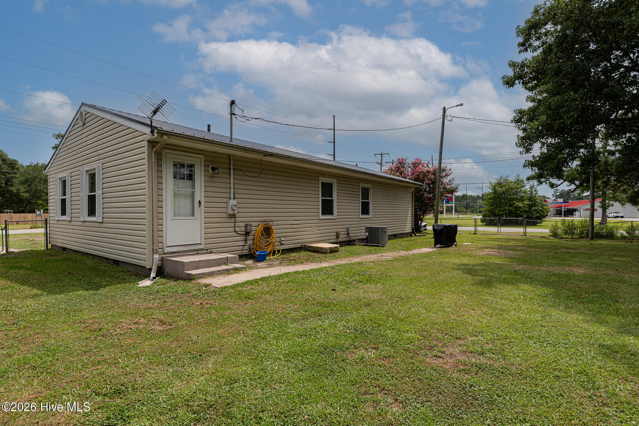 670 Queens Creek Road Property Photo 30