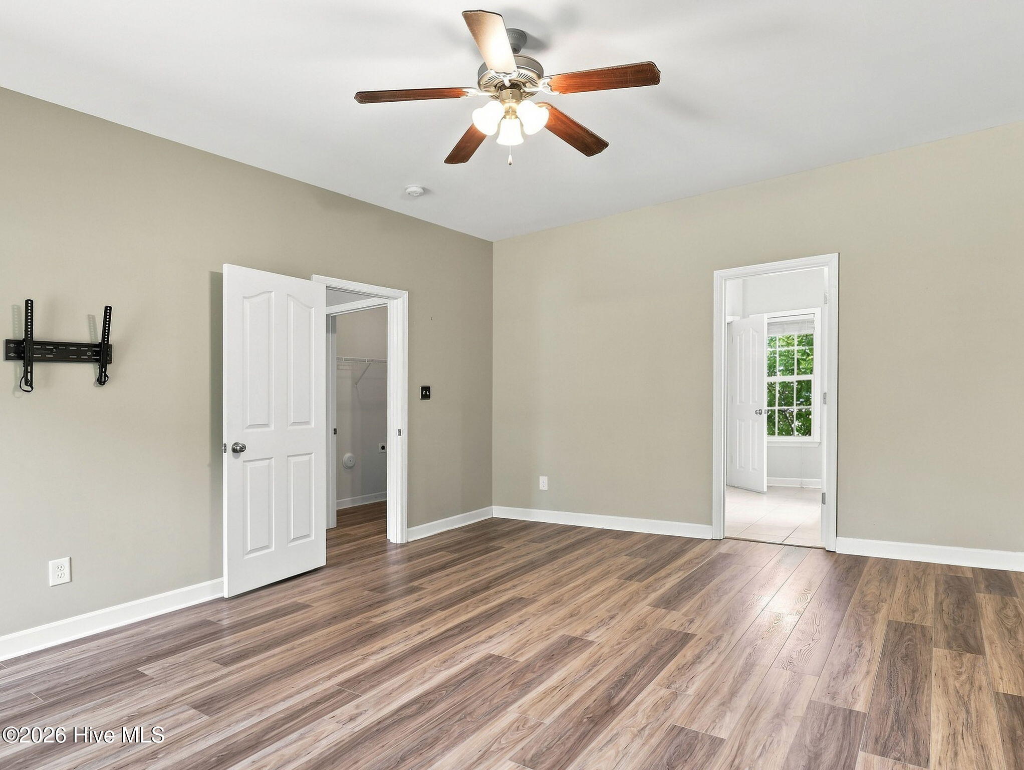 302 Squire Court Property Photo 19