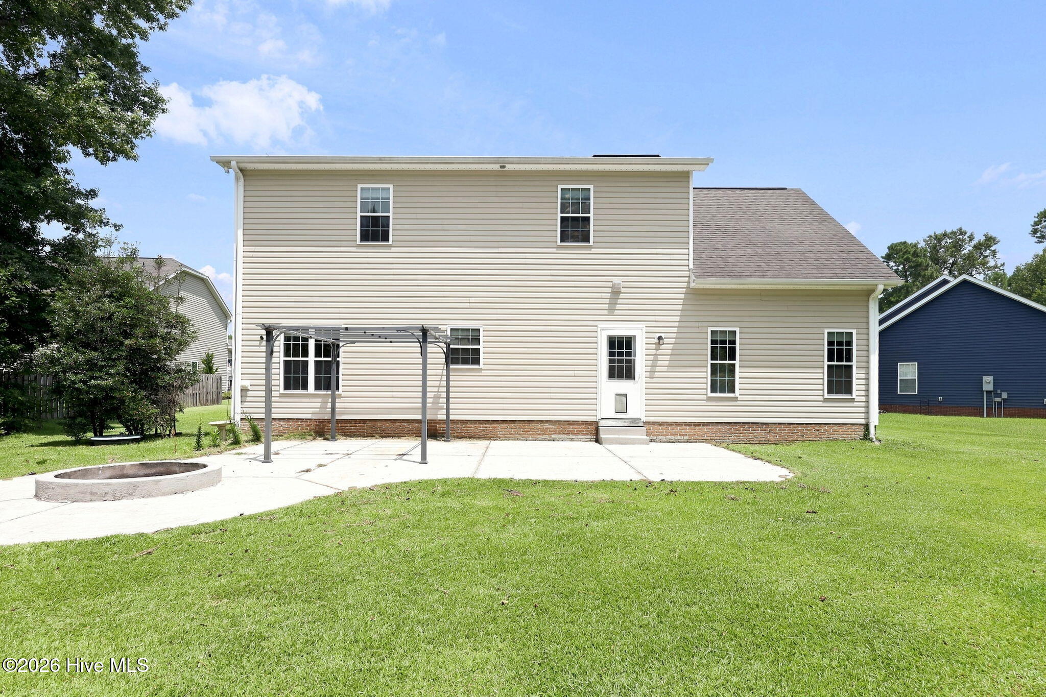 302 Squire Court Property Photo 45