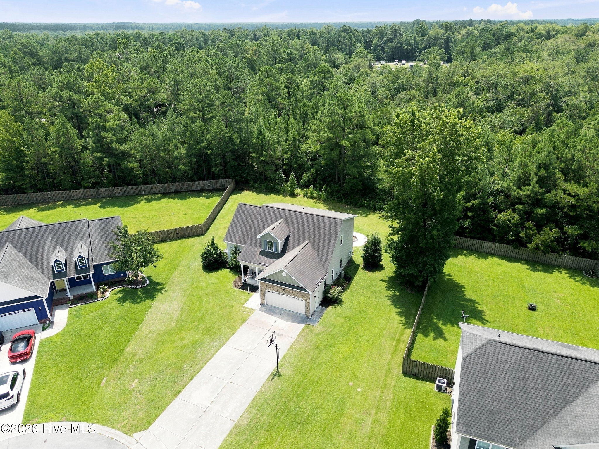302 Squire Court Property Photo 60
