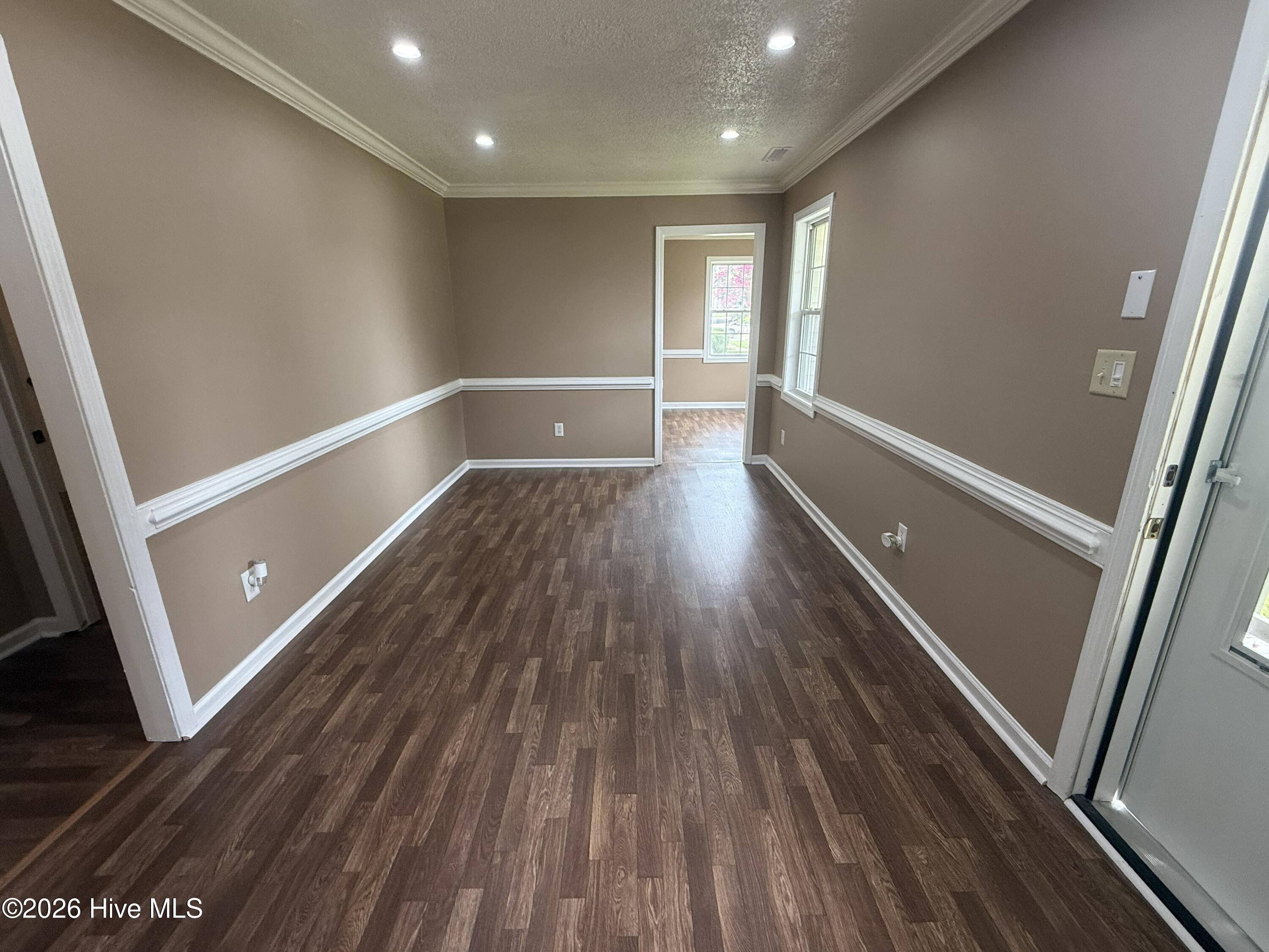 119 Valentine Avenue Property Photo 5