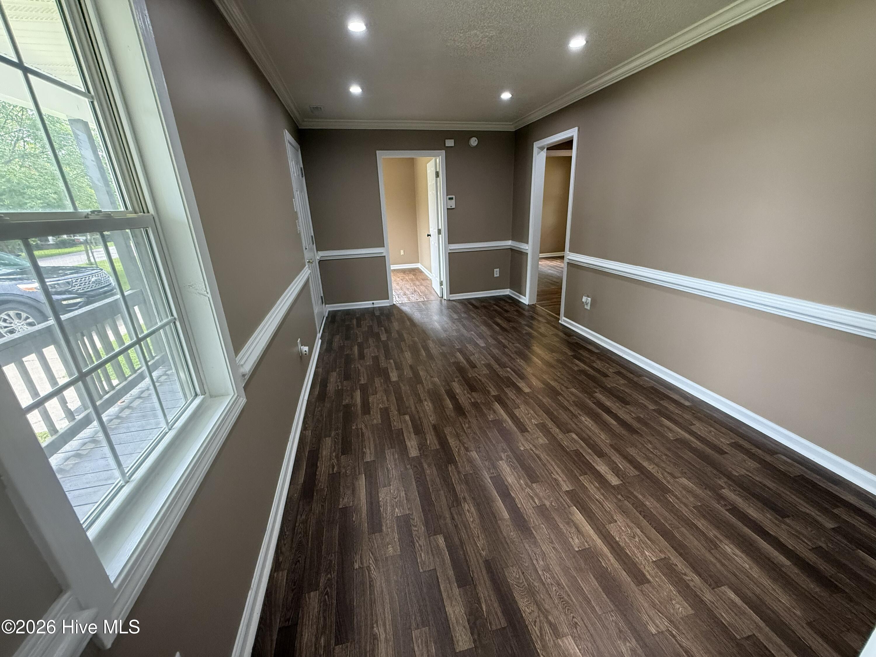 119 Valentine Avenue Property Photo 8