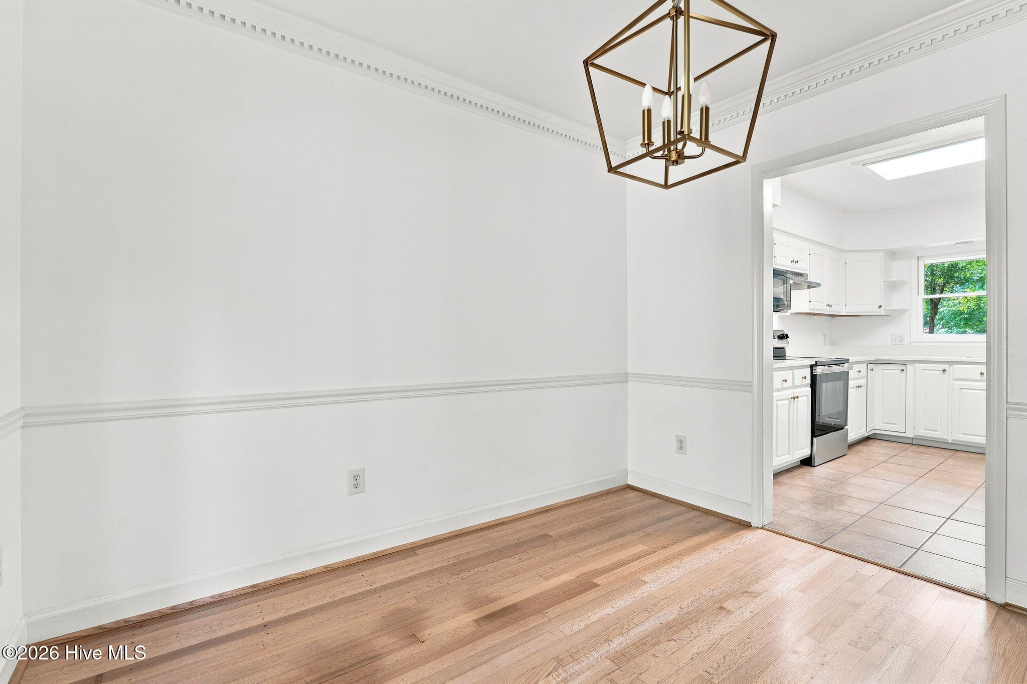 114 Wimbledon Drive Property Photo 12
