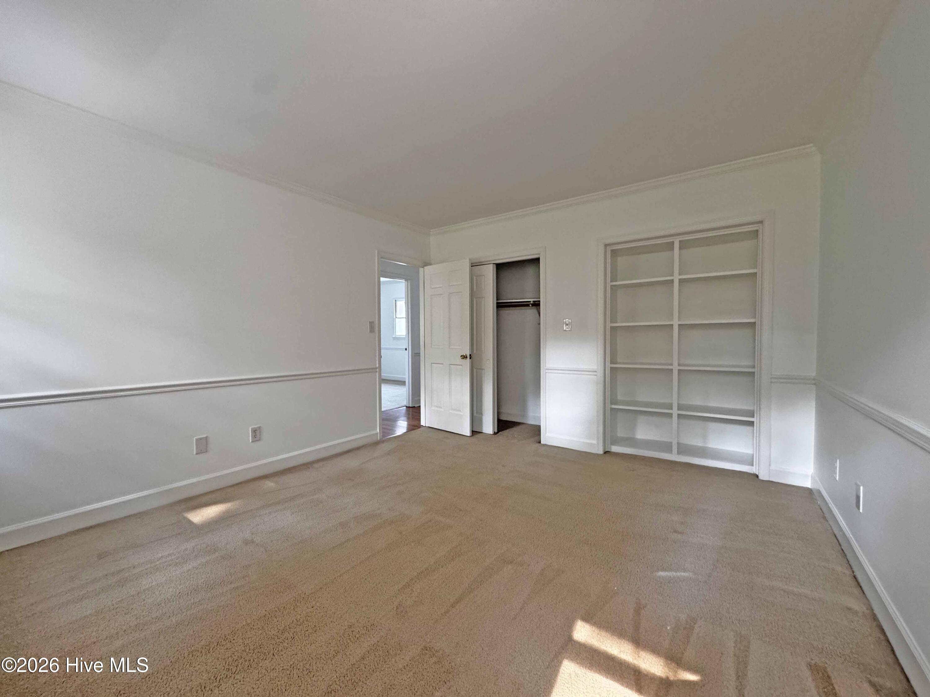 114 Wimbledon Drive Property Photo 27