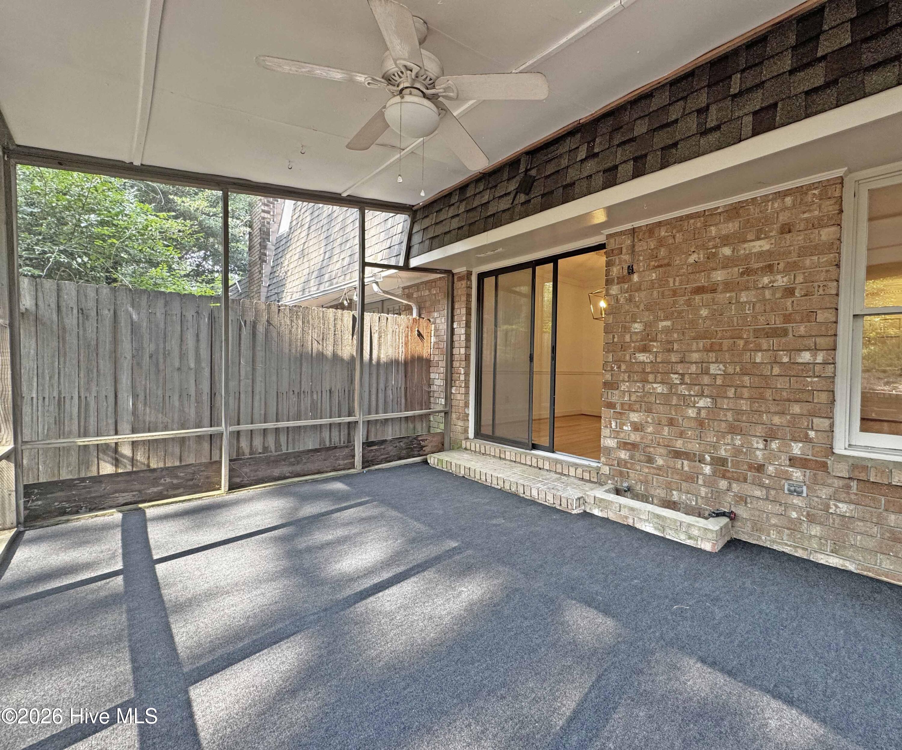 114 Wimbledon Drive Property Photo 31