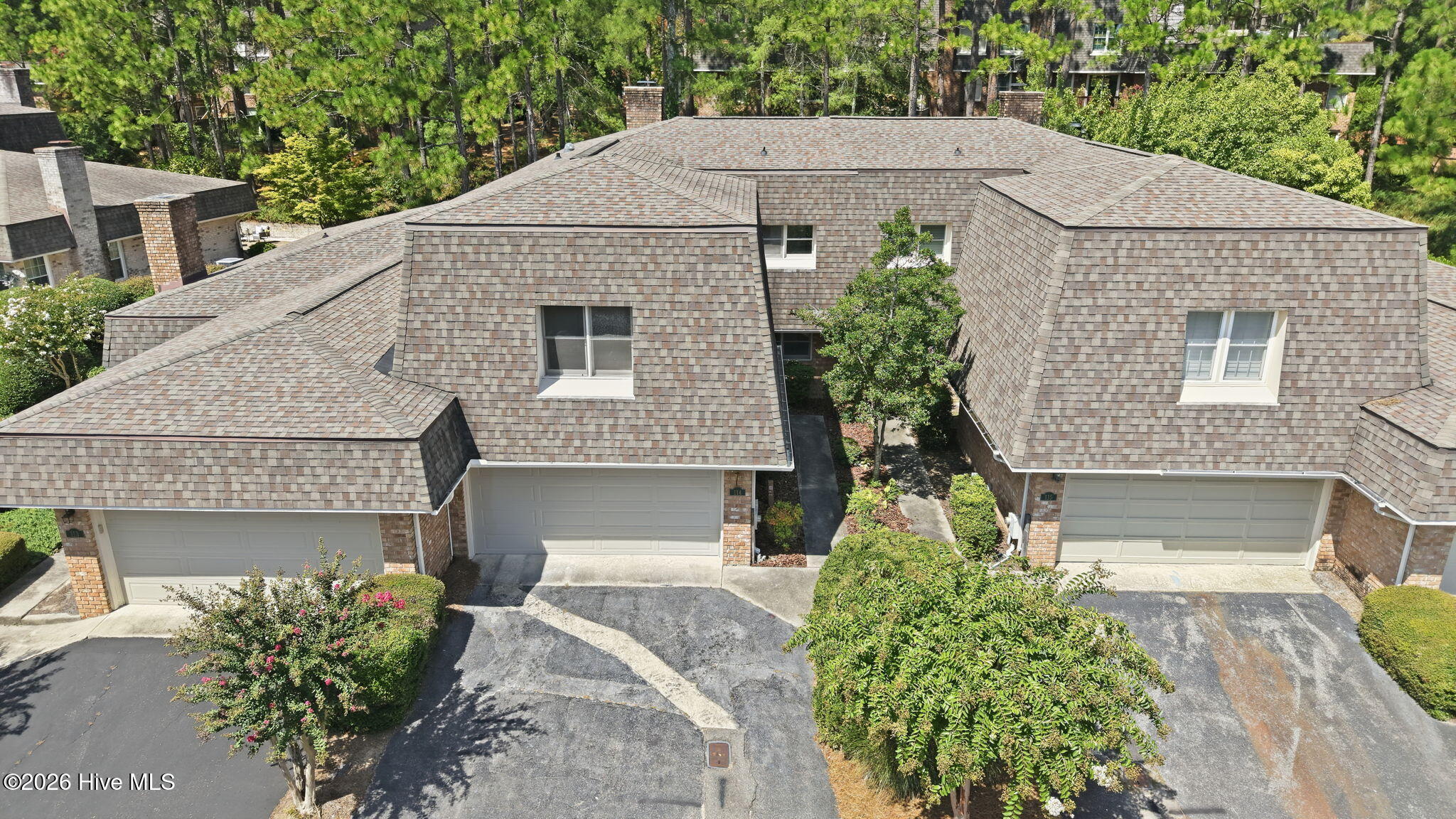 114 Wimbledon Drive Property Photo 34