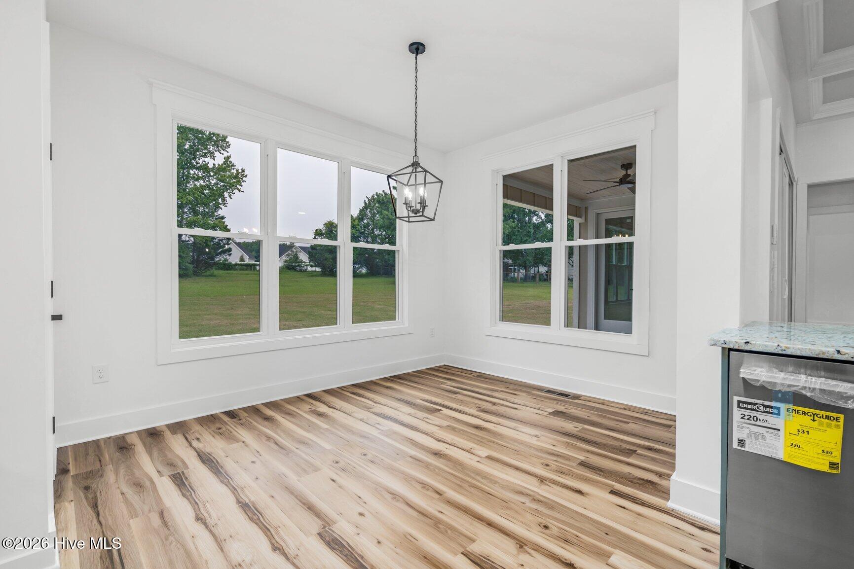 15 Black Feather Lane Property Photo 14