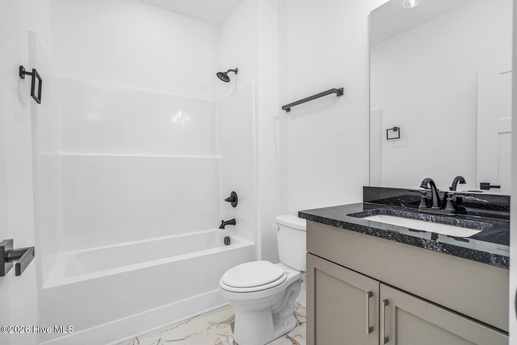 15 Black Feather Lane Property Photo 29