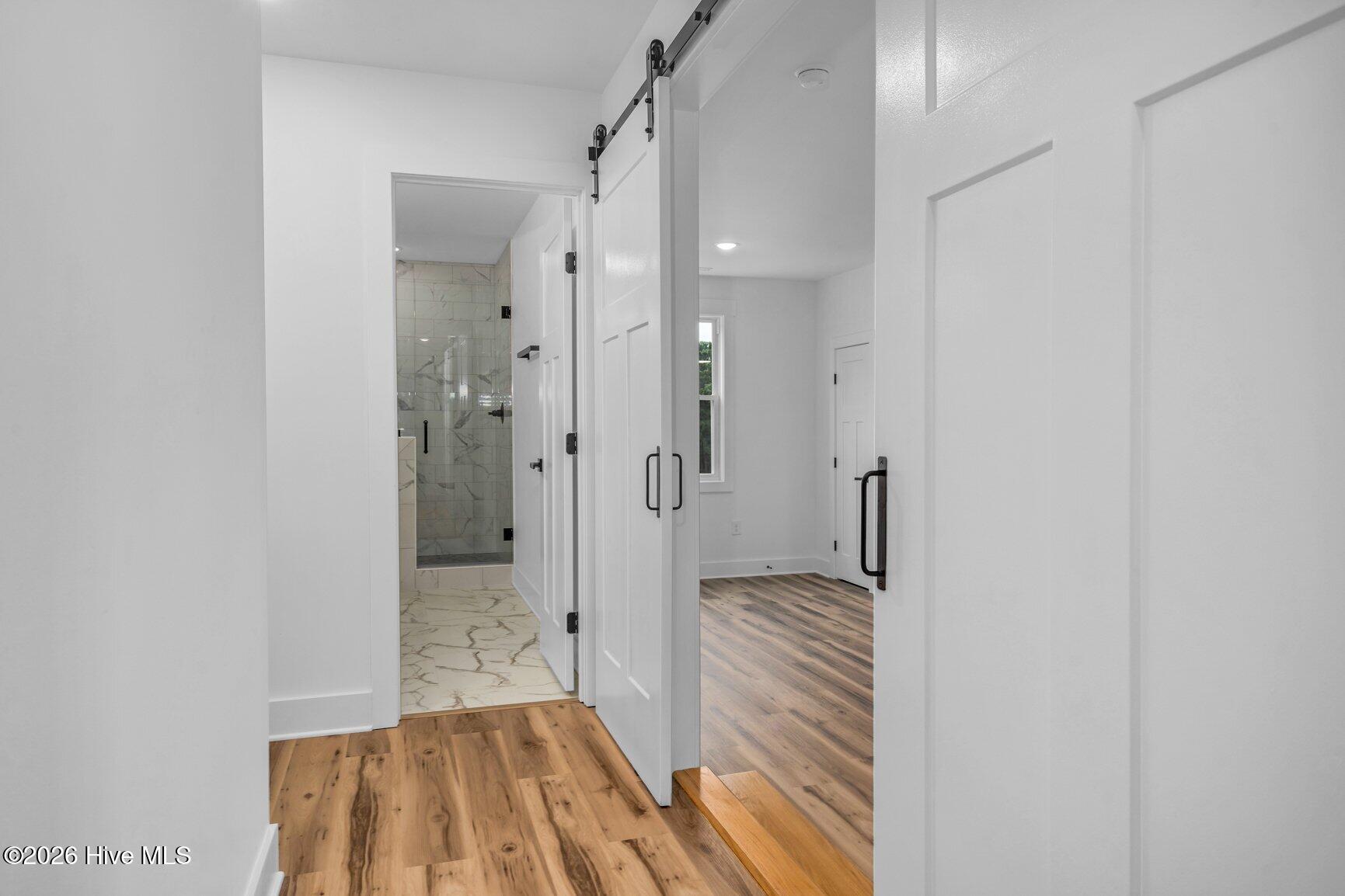 15 Black Feather Lane Property Photo 31