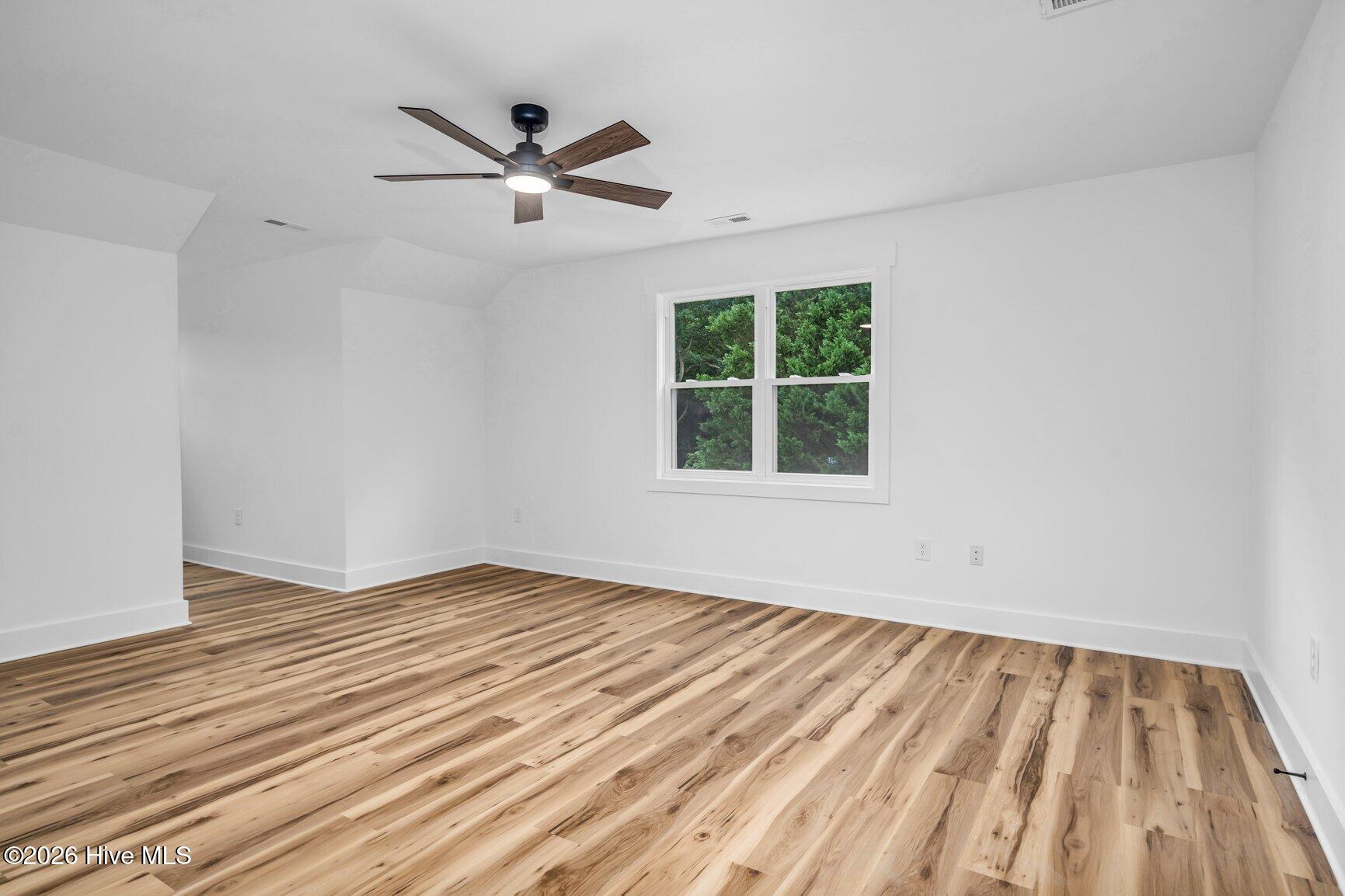 15 Black Feather Lane Property Photo 32