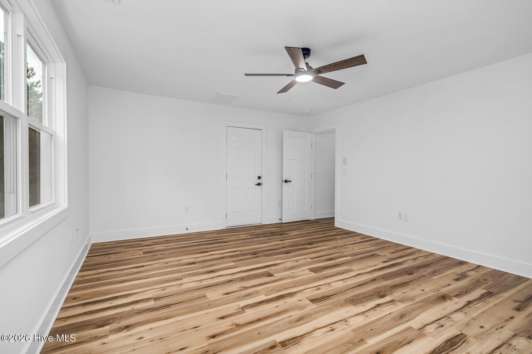 15 Black Feather Lane Property Photo 33