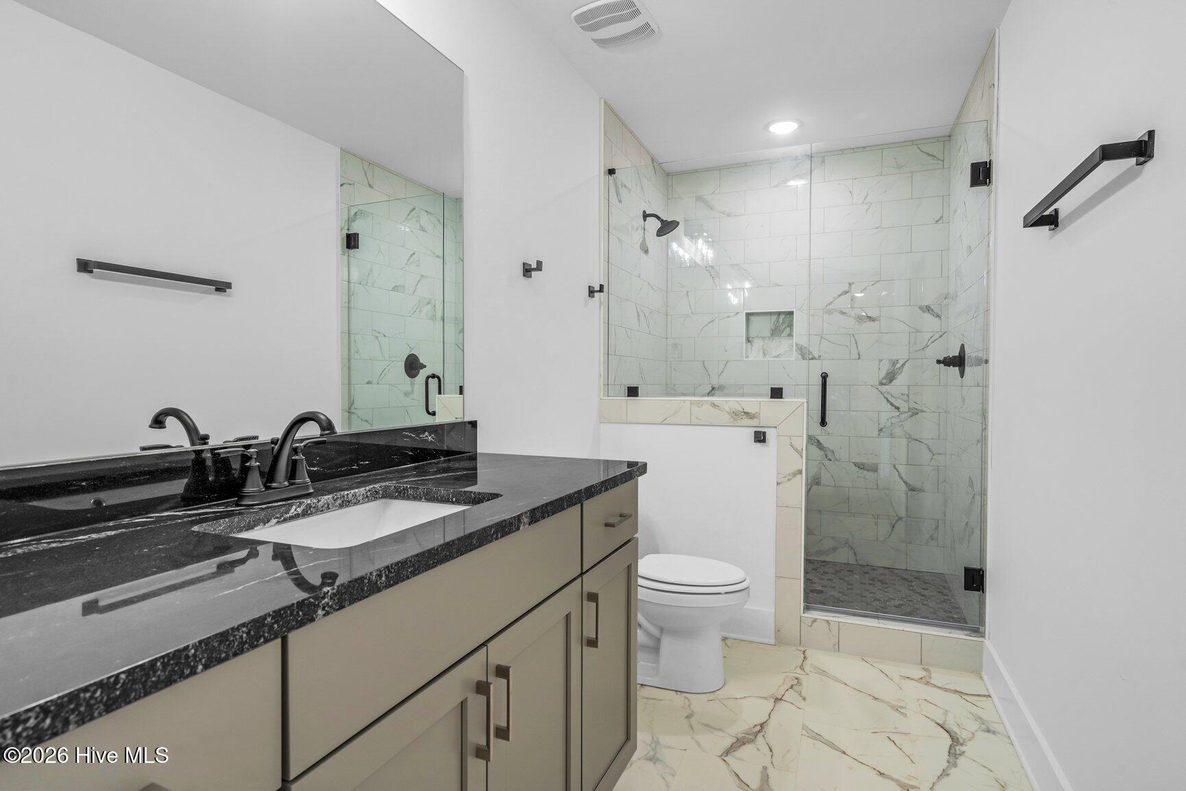 15 Black Feather Lane Property Photo 37