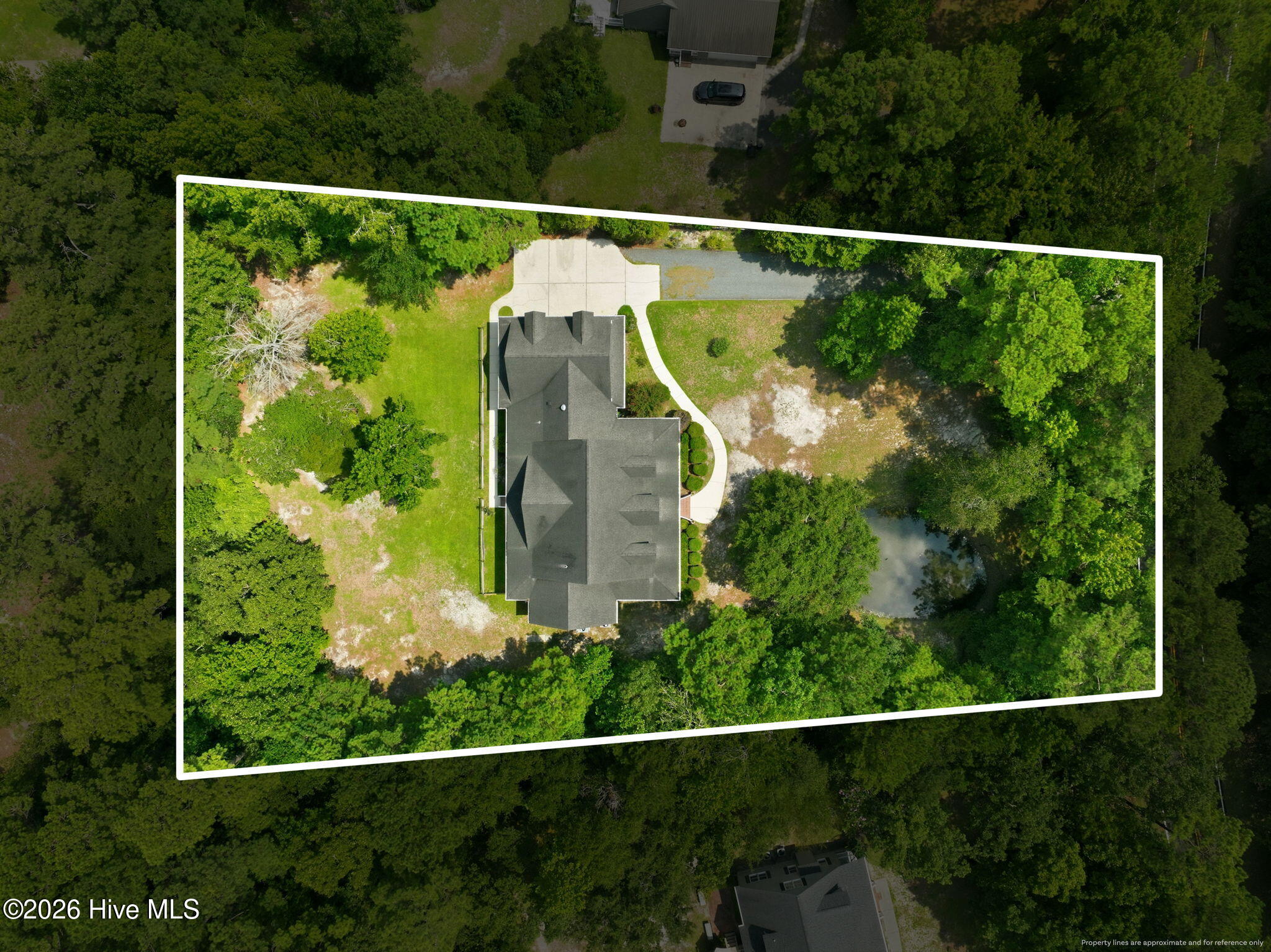 303 Creekview Drive Property Photo 7