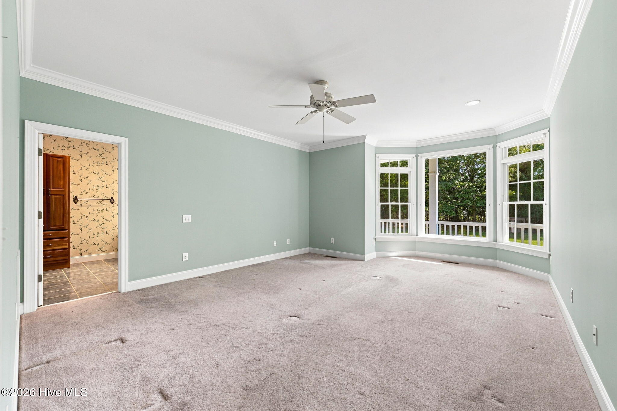 303 Creekview Drive Property Photo 32