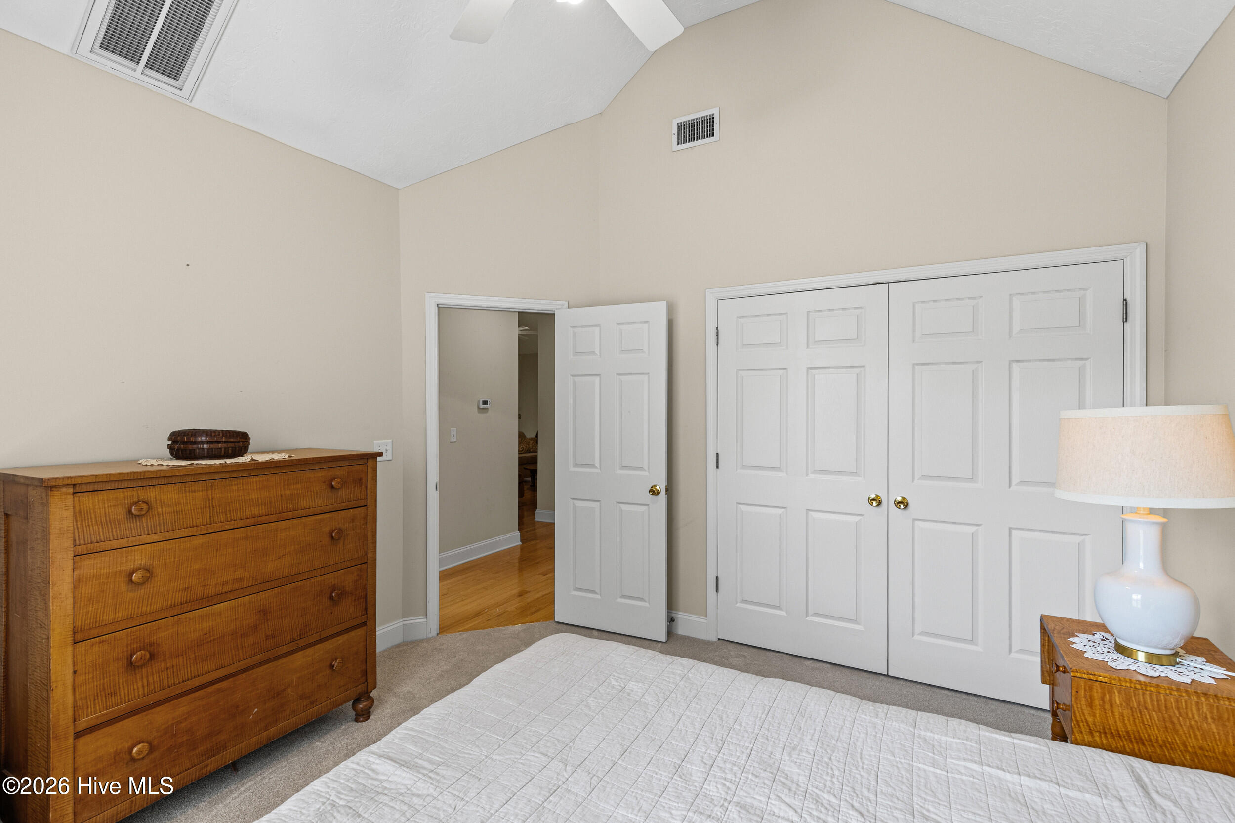 1088 Hampstead Place Property Photo 29