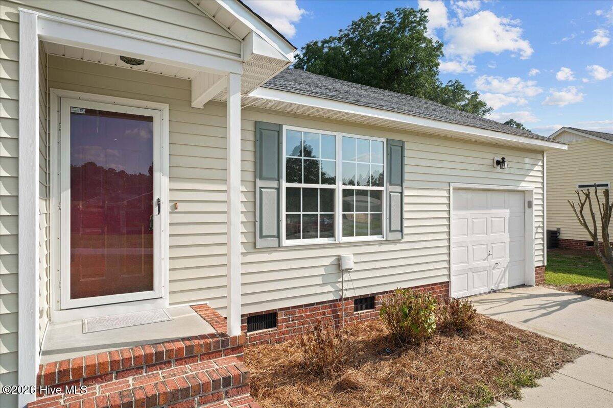 2595 Pine Knoll Drive Property Photo 6