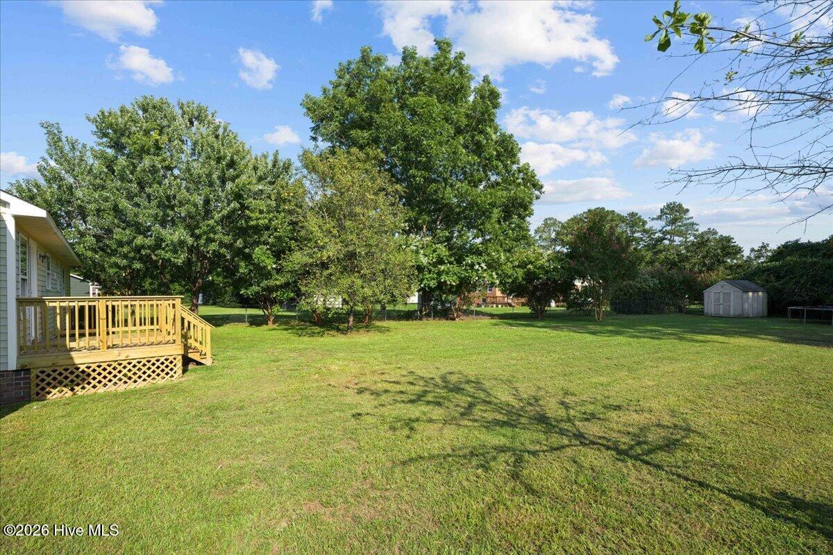 2595 Pine Knoll Drive Property Photo 8