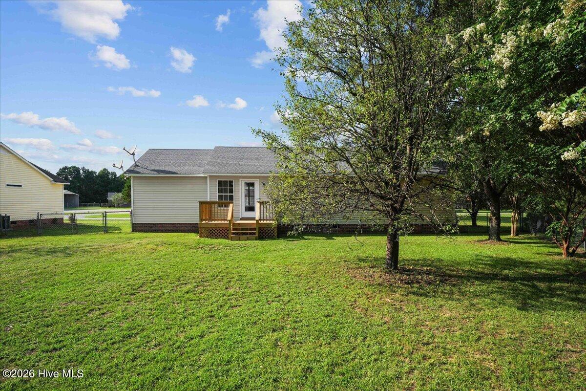 2595 Pine Knoll Drive Property Photo 11