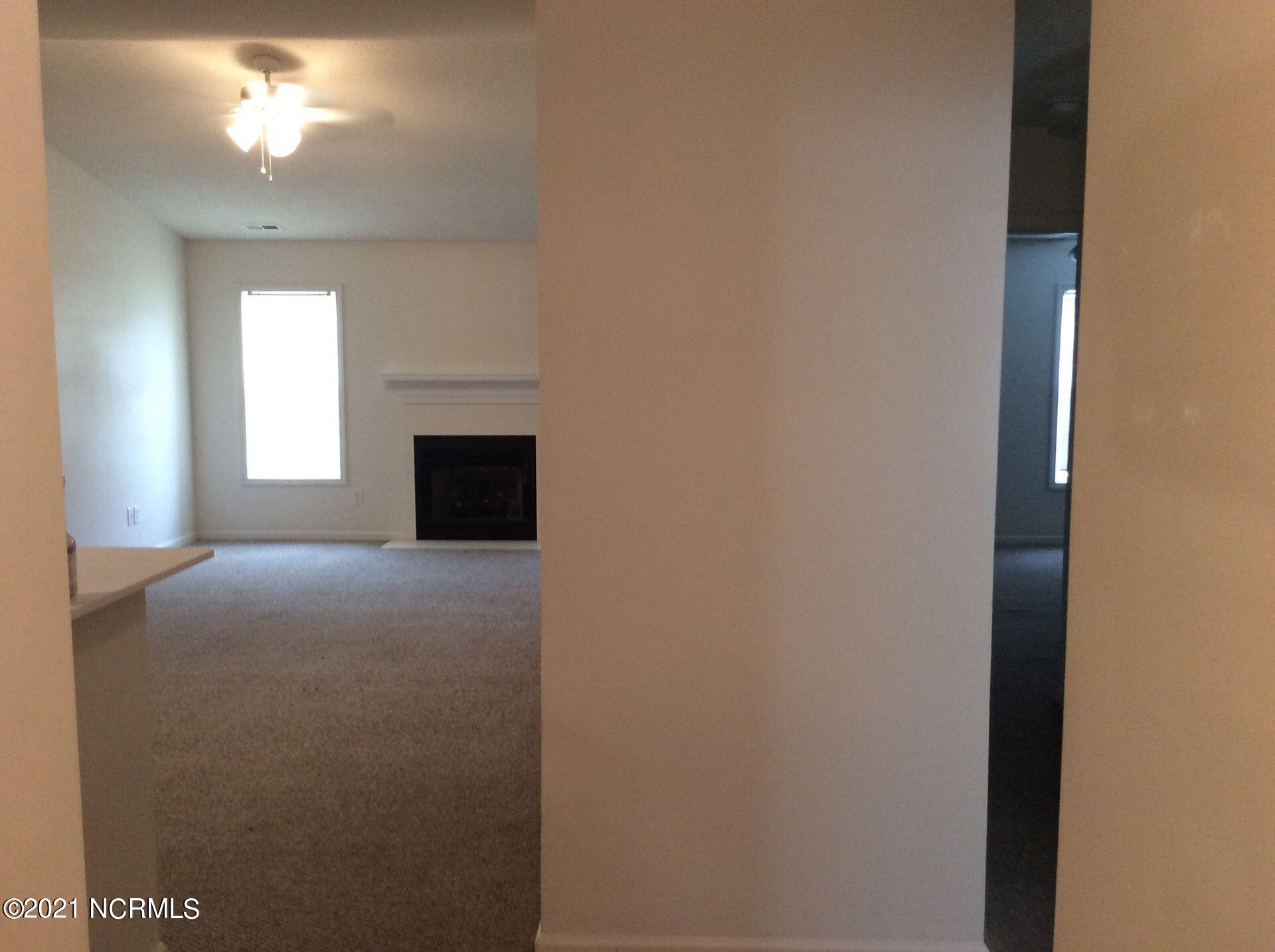 111 Jerrett Lane Property Photo 2