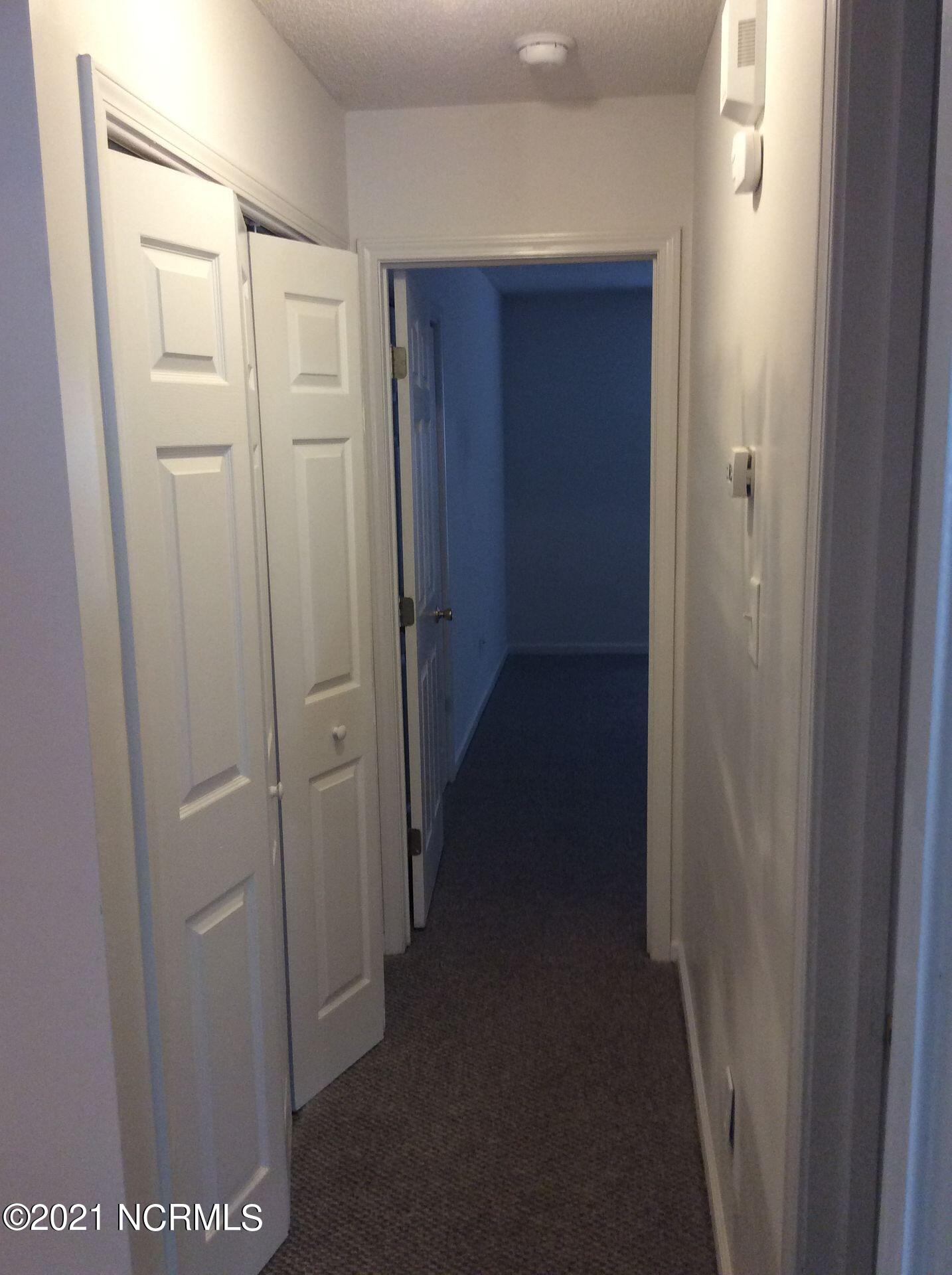 111 Jerrett Lane Property Photo 9