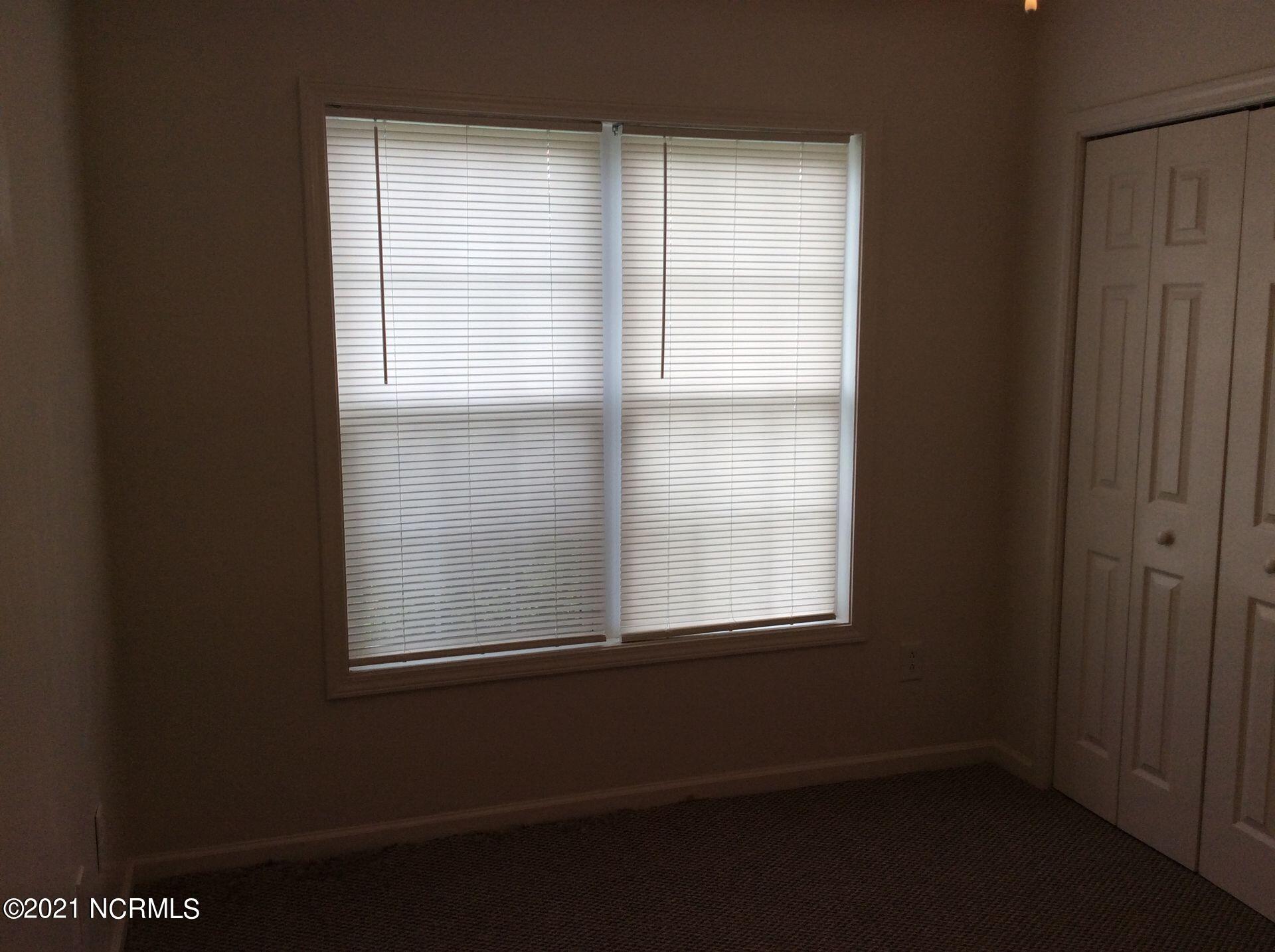 111 Jerrett Lane Property Photo 13