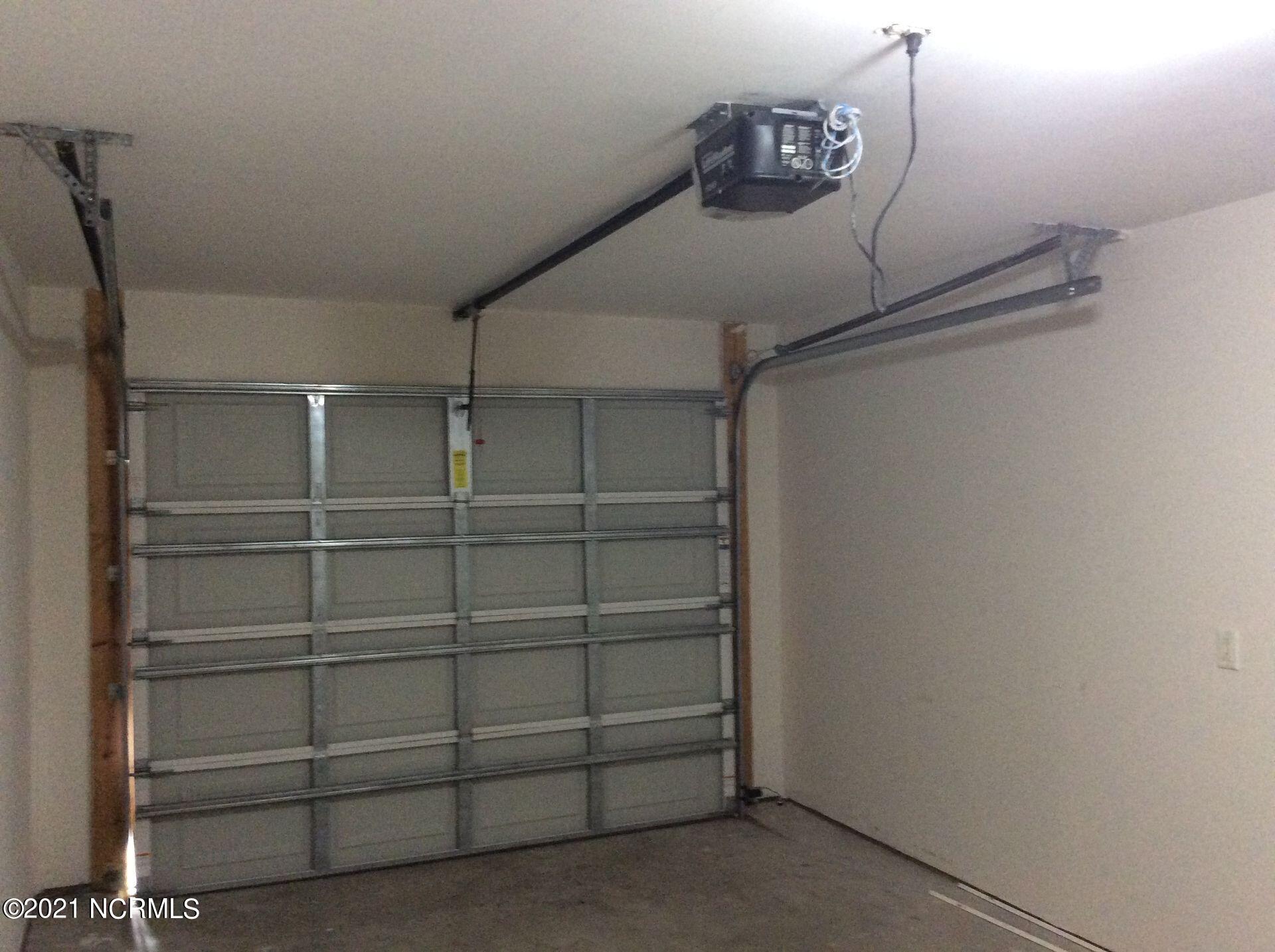111 Jerrett Lane Property Photo 15