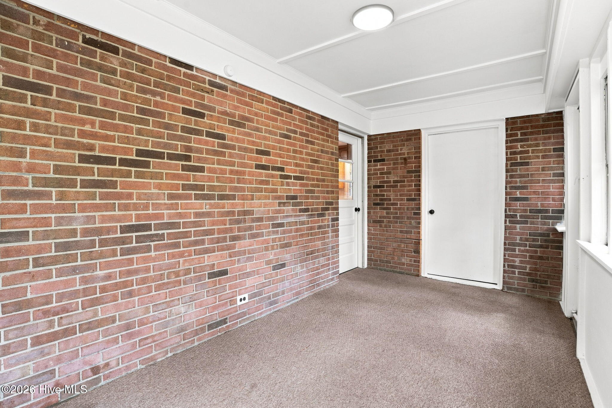 303 Ramsey Lane Property Photo 15