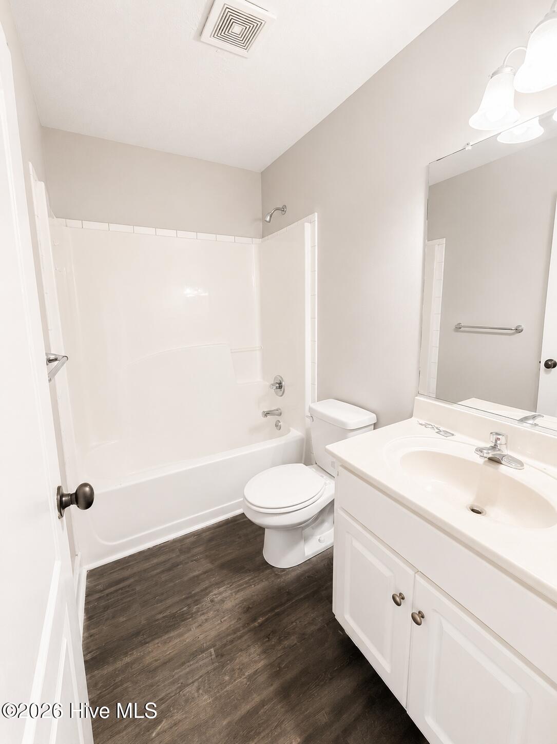 908 Bryan Circle Property Photo 14