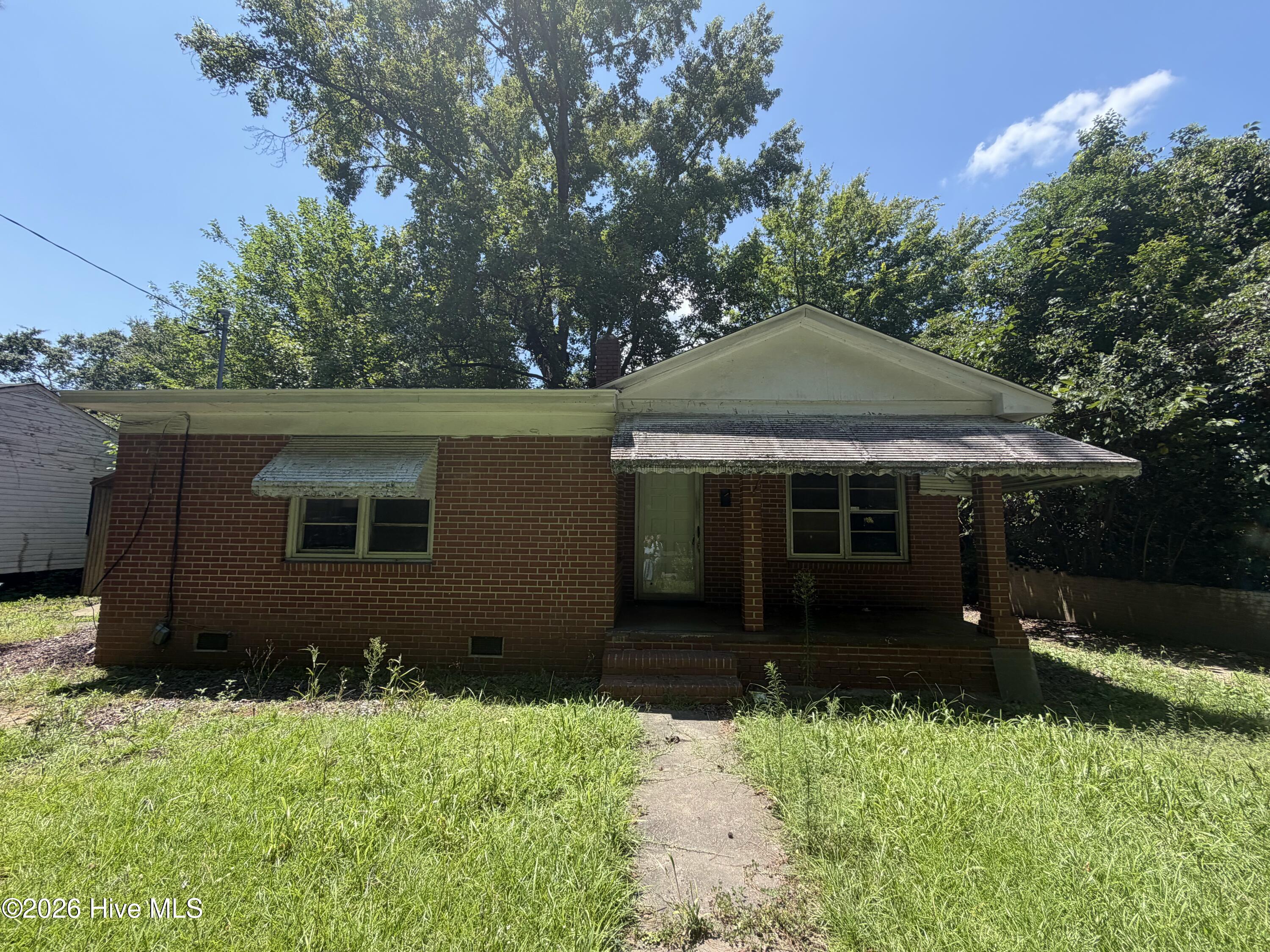 1205 Cedar Lane Property Photo 1