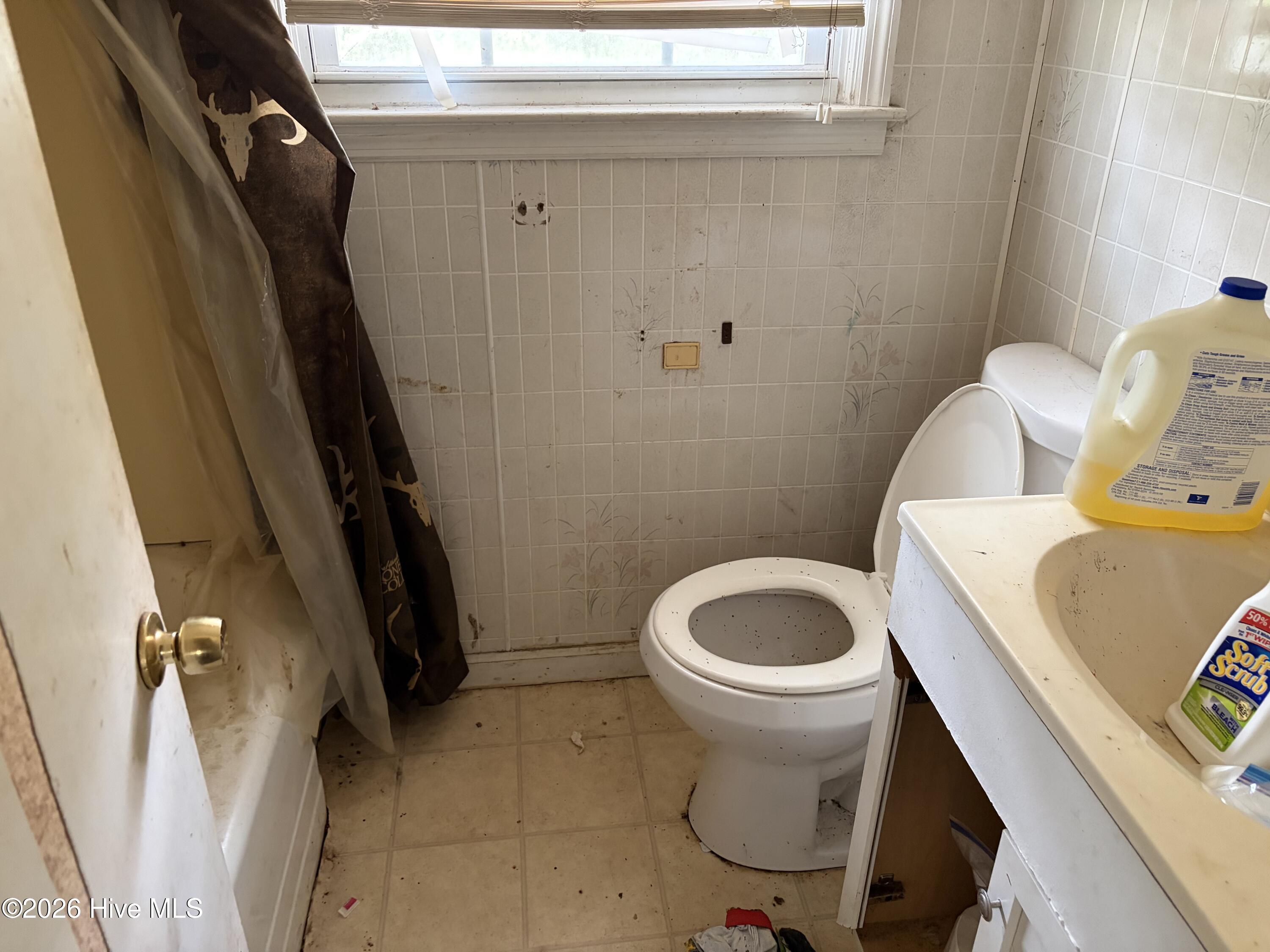2415 Dickey Road Property Photo 11