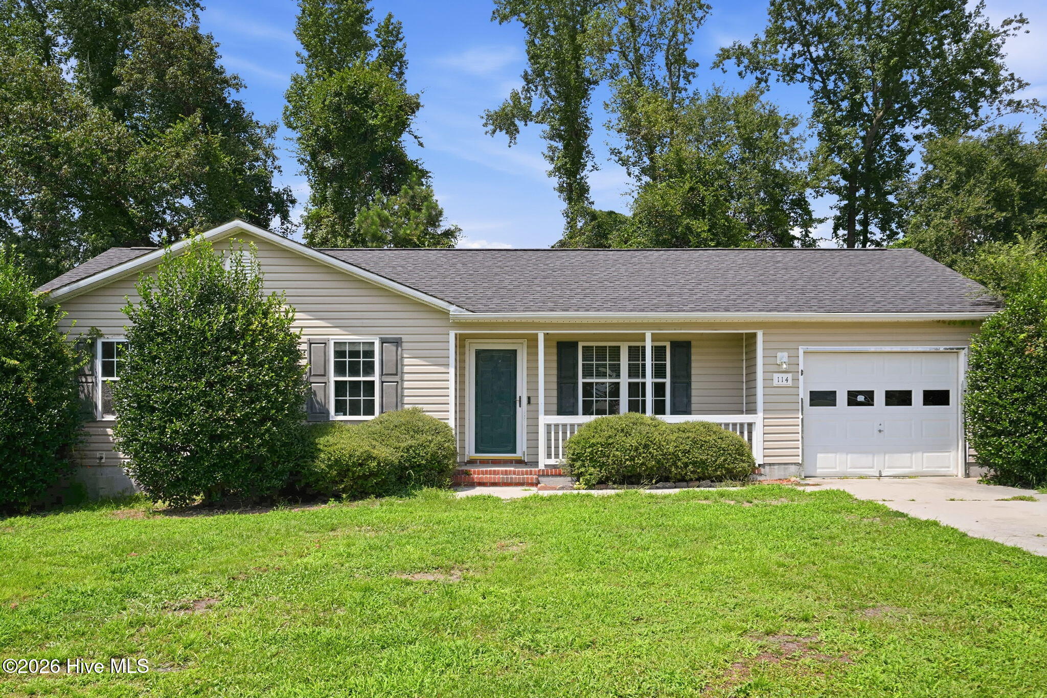 114 Pear Tree Lane Property Photo 1