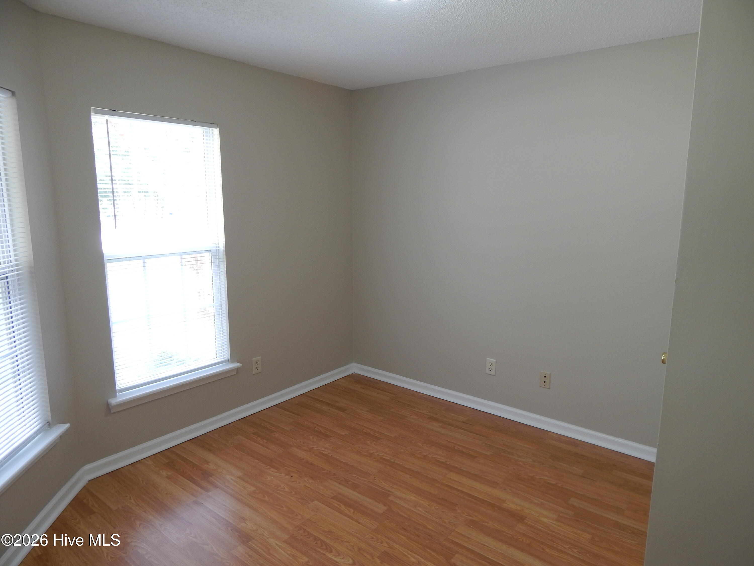 2903 Flintridge Drive Property Photo 10